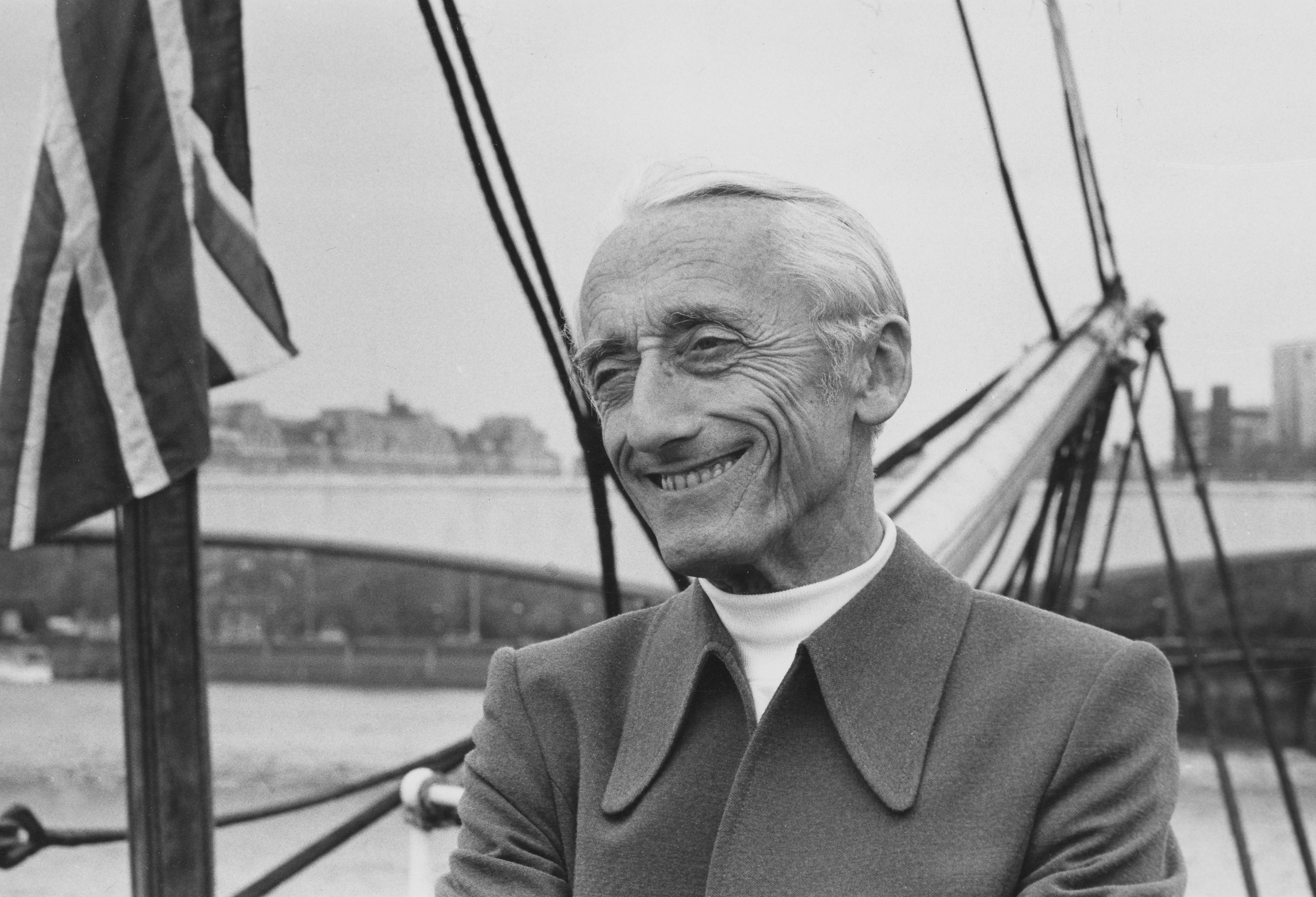 Jacques-Yves Cousteau au mois de mai 1975. l Source : Getty Images