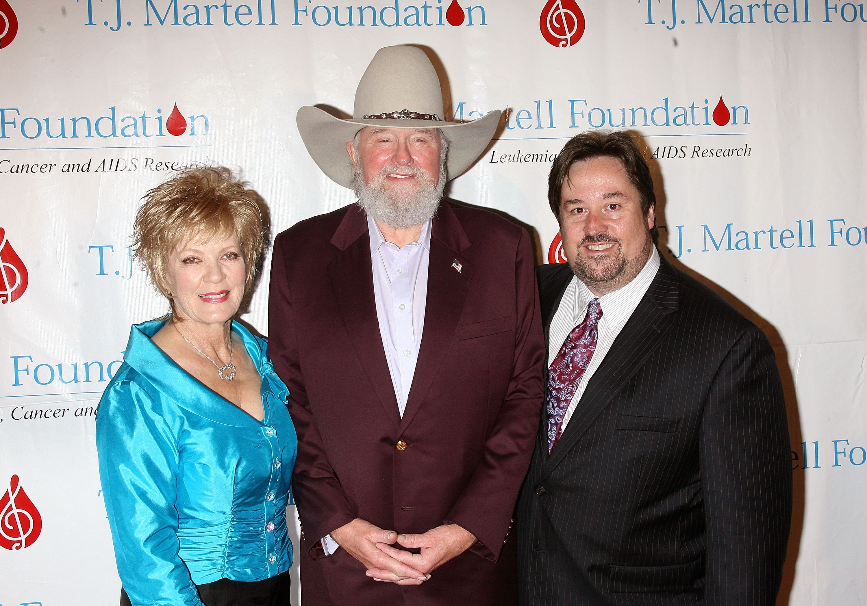 Charlie Daniels with son Charlie Daniels Jr. and wife Hazel at the T.J. Martell Foundation 35th Annual Awards Gala at Marriot Marquis on October 27, 2010 in New York City | Photo: Getty Images 