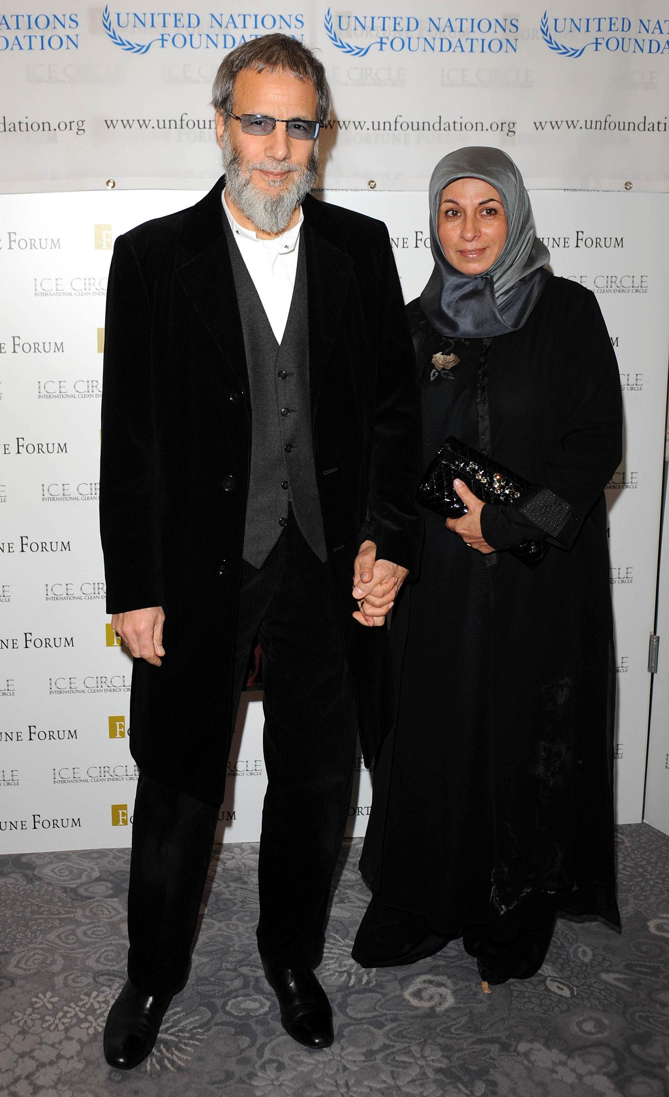 Yusuf and Fauzia Mubarak Ali arriving at the Fortune Forum Summit at the Dorchester Hotel, London, on March 3, 2009. | Source: Getty Images