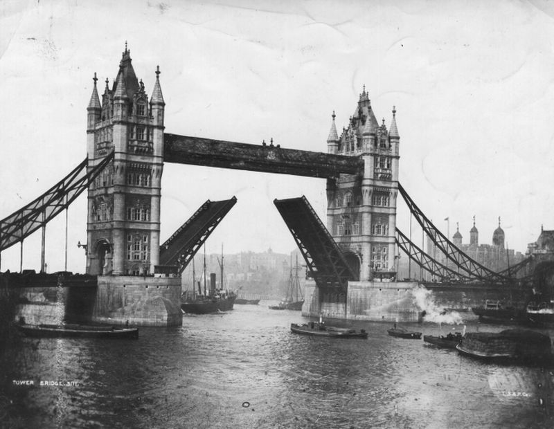 Río Támesis de Londres, donde apareció el torso de una niña asesinada. | Foto: Wikimedia Río Támesis de Londres, donde apareció el torso de una niña asesinada. | Foto: Wikimedia