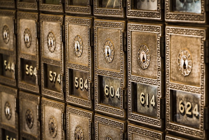 The bank manager guided him toward the deposit boxes. | Source: Unsplash