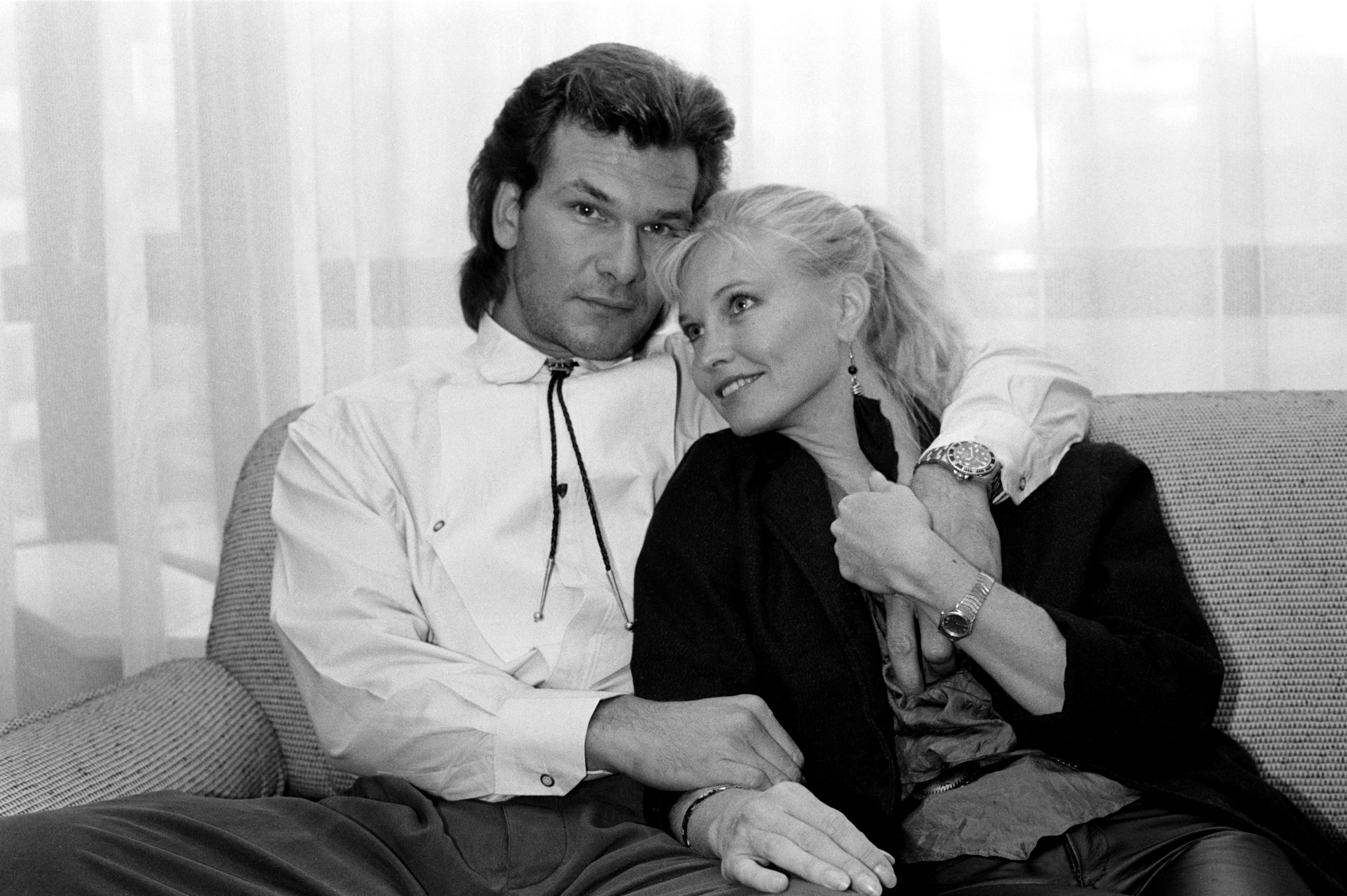 American actor Patrick Swayze dances with his wife, Lisa Niemi on September 5 1987 | Source: Getty Images