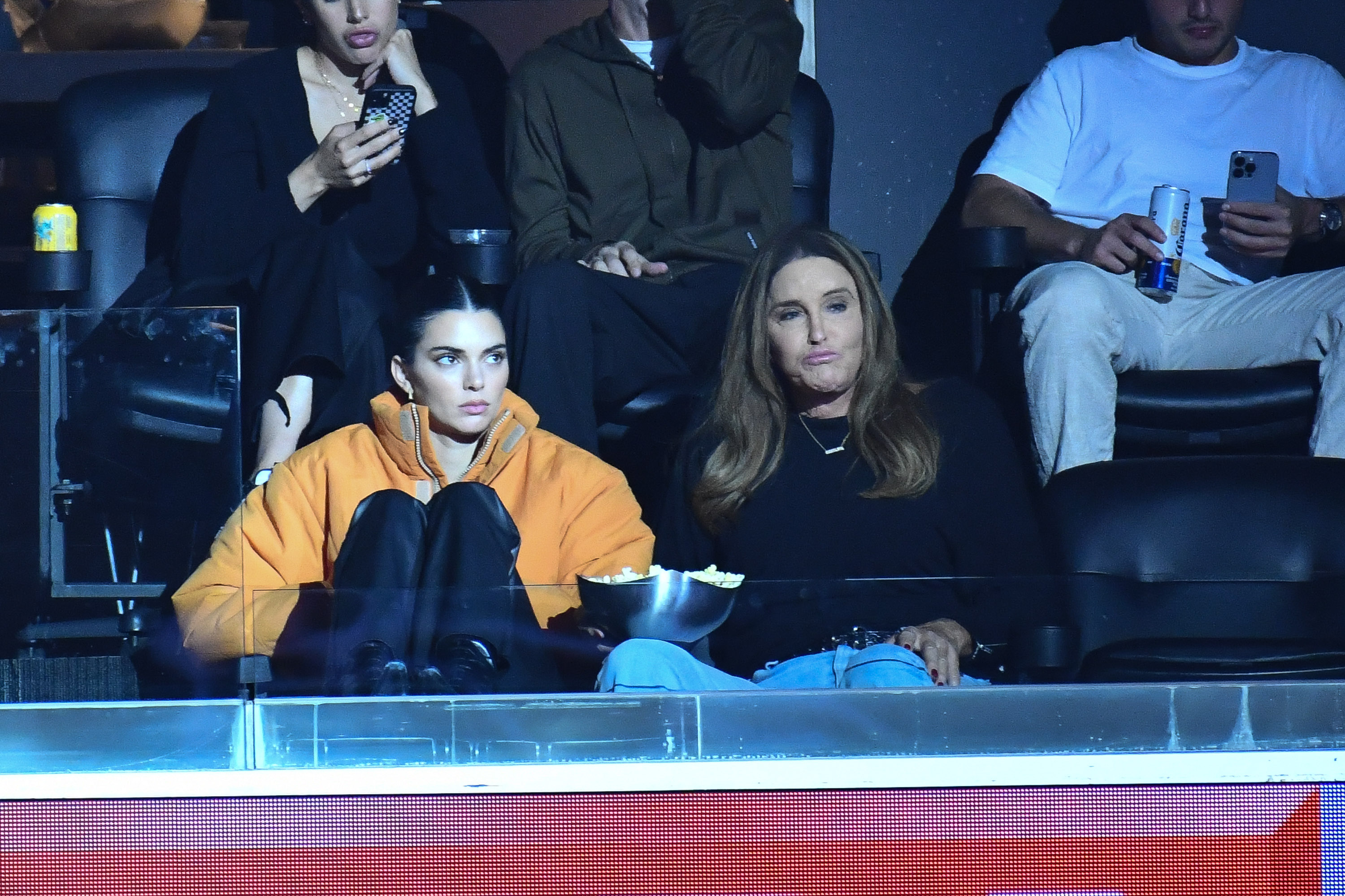 Kendall and Caitlyn Jenner attend a basketball game between the Los Angeles Clippers and Phoenix Suns on October 23, 2022 in Los Angeles, California | Source: Getty Images