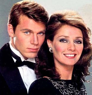 "Cover Up" with Jon-Erik Hexum and Jennifer O'Neal. | Source: Wikimedia.