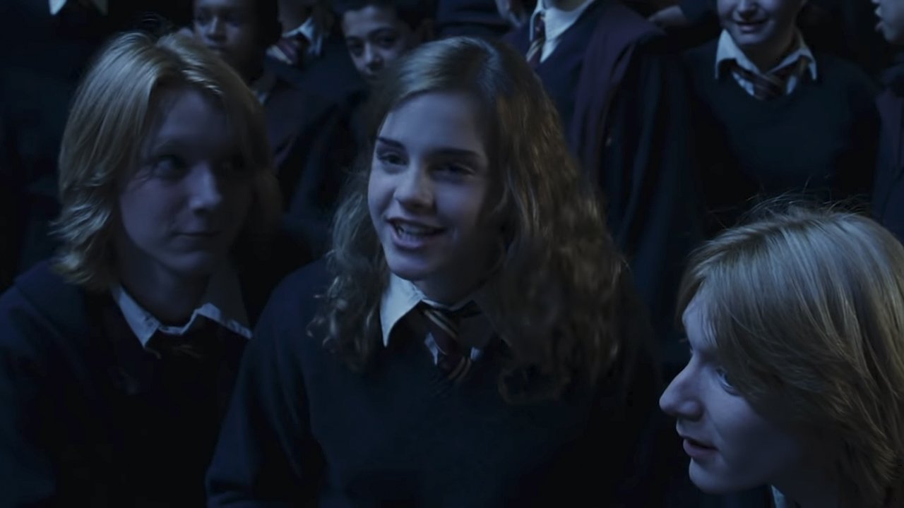 Image credits: Warner Bros/Harry Potter (Youtube/Looper) Image credits: Warner Bros/Harry Potter (Youtube/Looper)