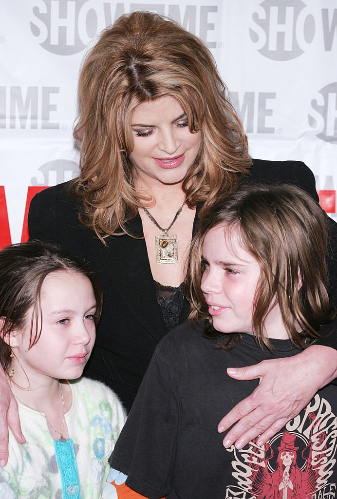 Kirstie Alley, Lillie Price Stevenson, and William True Stevenson on January 12, 2005. | Source: Getty Images