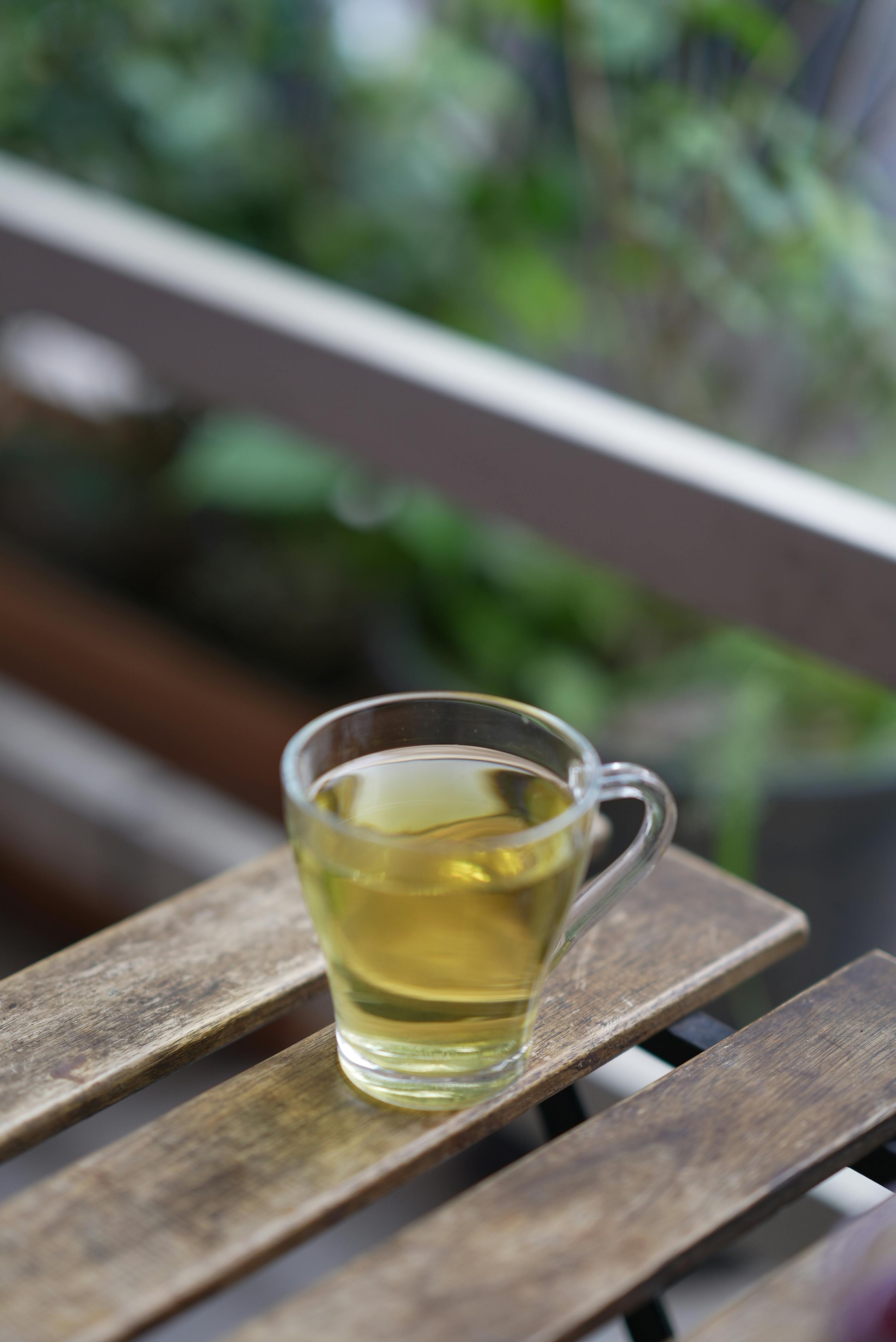 A glass of green tea | Source: Pexels