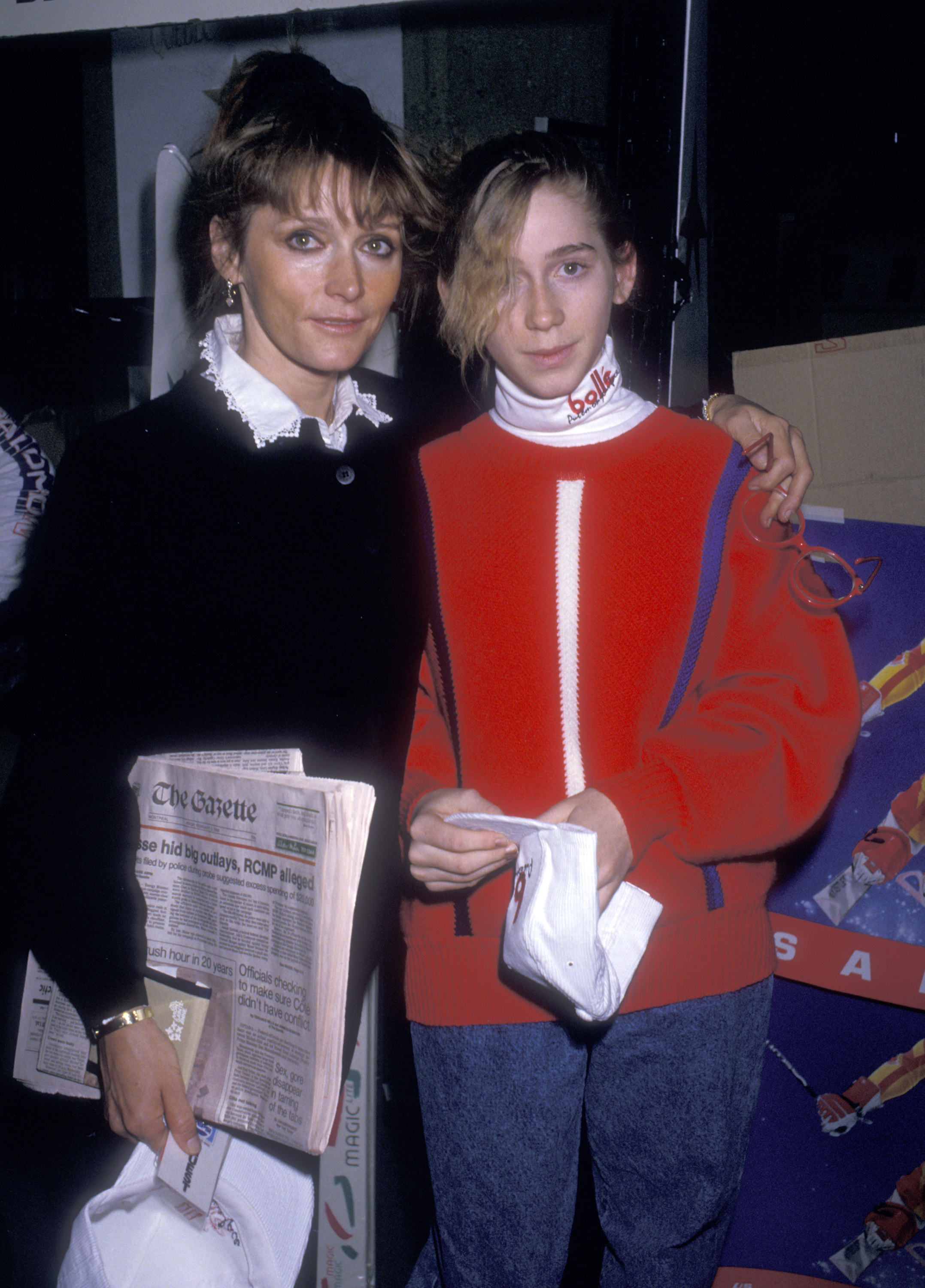 Actress Margot Kidder and daughter Maggie McGuane on February 4, 1988 at Mont Sainte-Anne Ski Resort in Beaupre, Quebec, Canada | Source: Getty Images