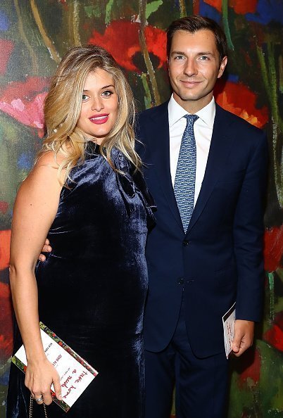 Daphne Oz and John Jovanovic at Sotheby's on October 11, 2017 in New York City. | Photo: Getty Images