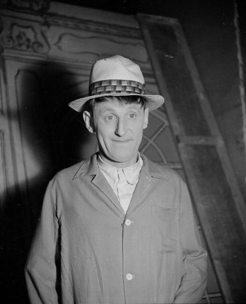 André Bourvil (1917-1970), acteur et chanteur français. Décembre 1946. | Photo : Getty Images