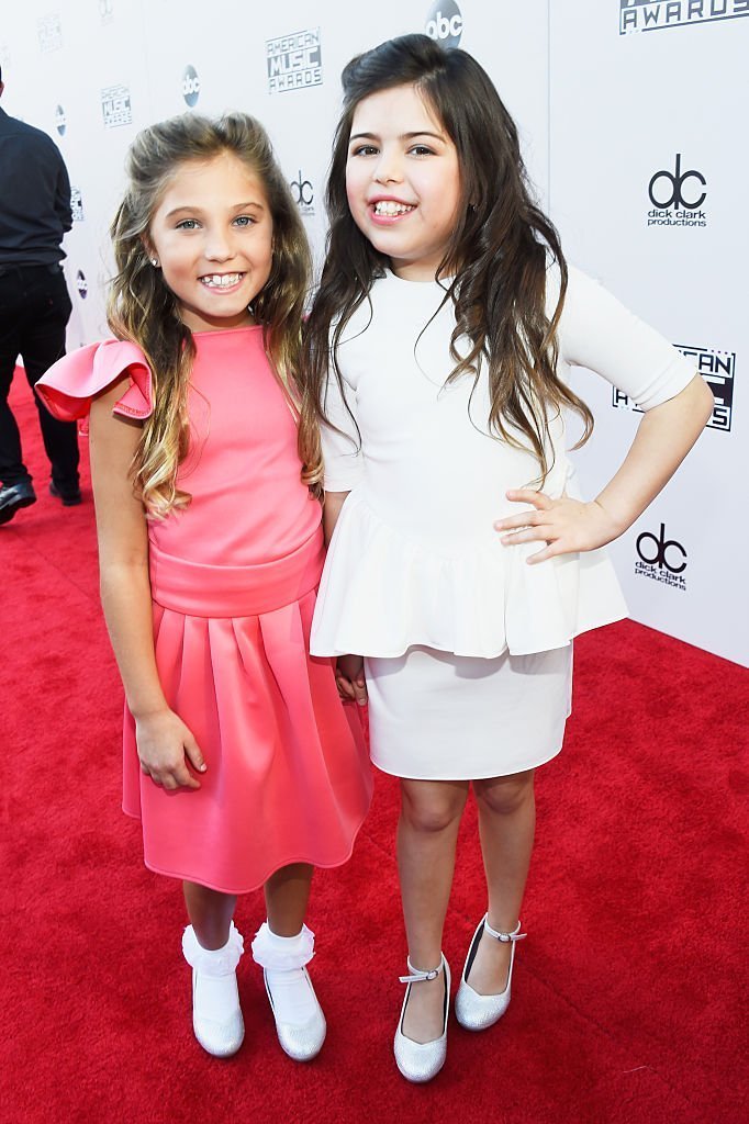 Singers Sophia Grace & Rosie attend the 2015 American Music Awards at Microsoft Theater | Getty Images