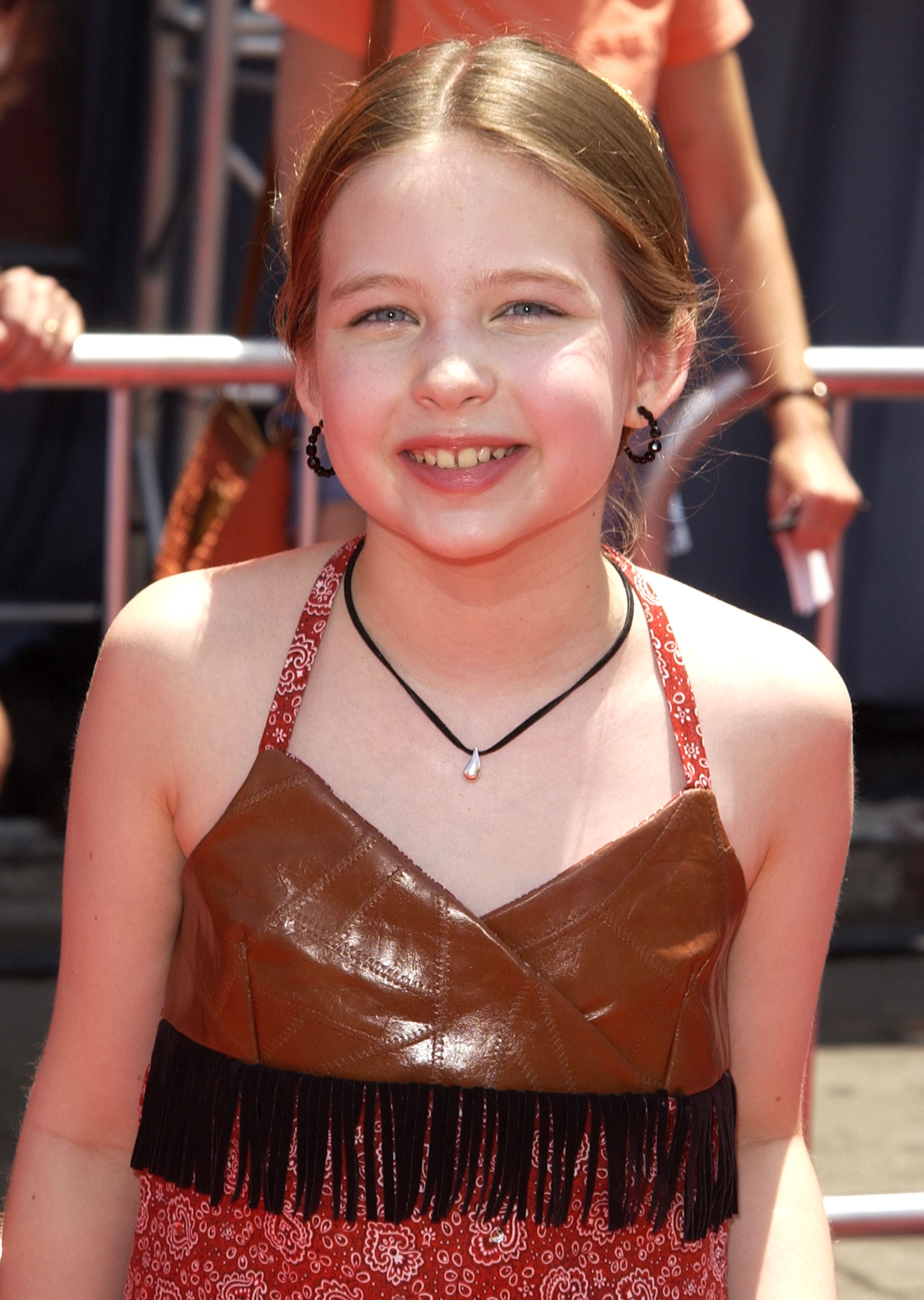 A cause of death was revealed for an actress who had so much going for her at a young age. At this event, Daveigh Chase posed at "The Country Bears" Premiere at El Capitan Theatre on July 21, 2002, in Hollywood, California. | Source: Getty Images