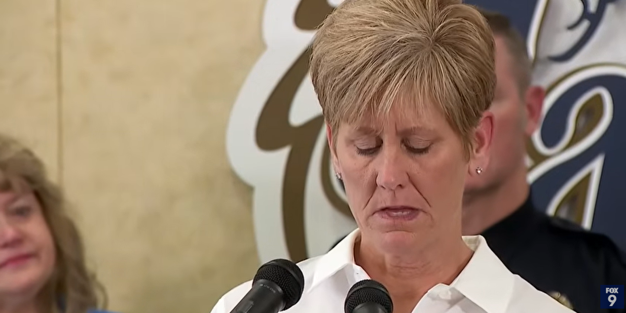 Julie Mucklebust gives a statement on behalf of her family, from a video post dated January 14, 2026. | Source: YouTube/FOX 9Minneapolis-St.Paul
