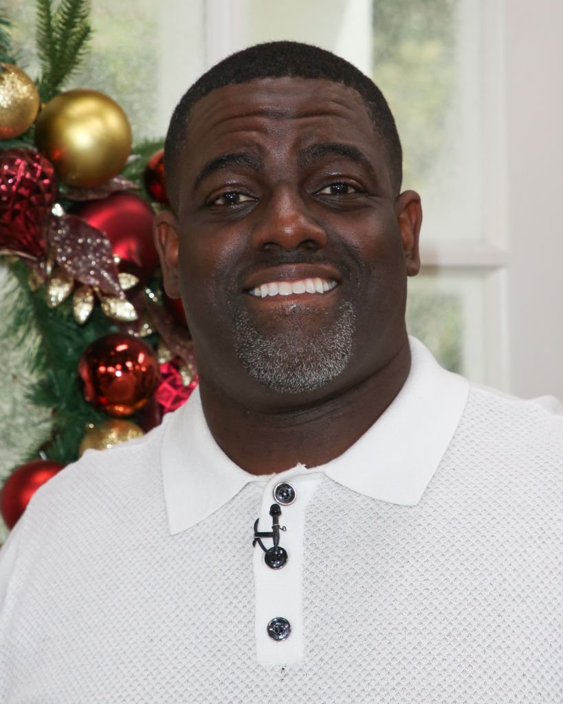 Reality TV Personality Warryn Campbell visits Hallmark's "Home & Family" celebrating 'Christmas In July' at Universal Studios Hollywood on July 16, 2018 | Photo: Getty Images