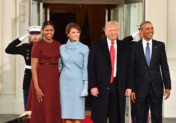 Barack Obama, Donald Trump, Melania Trump, and Michelle Obama outside the White House getting their photos taken | Photo: Getty Images
