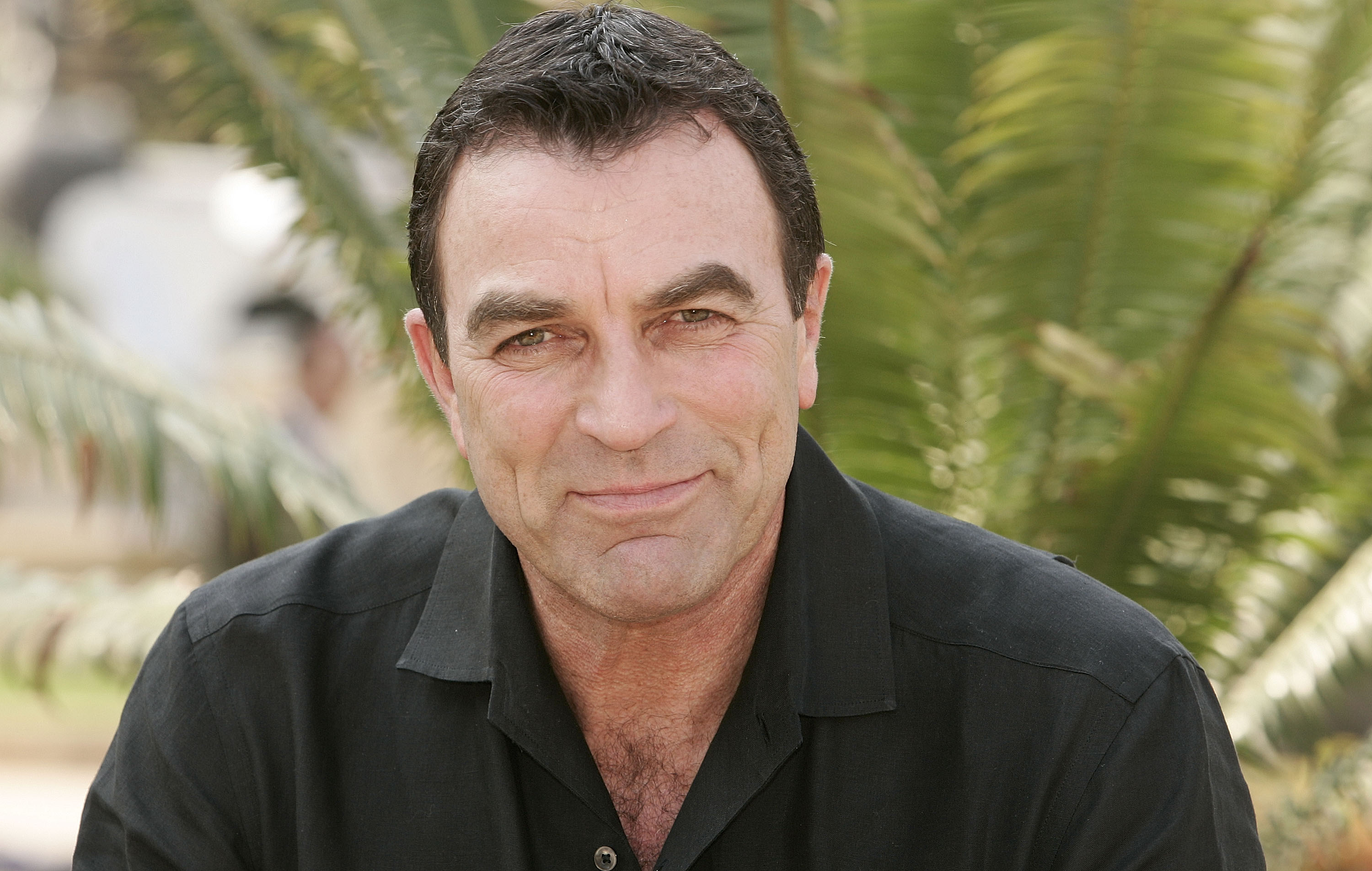 Tom Selleck poses during a photocall at the 44th Monte-Carlo Television Festival on July 1, 2004, in Monte Carlo, Monaco. | Source: Getty Images