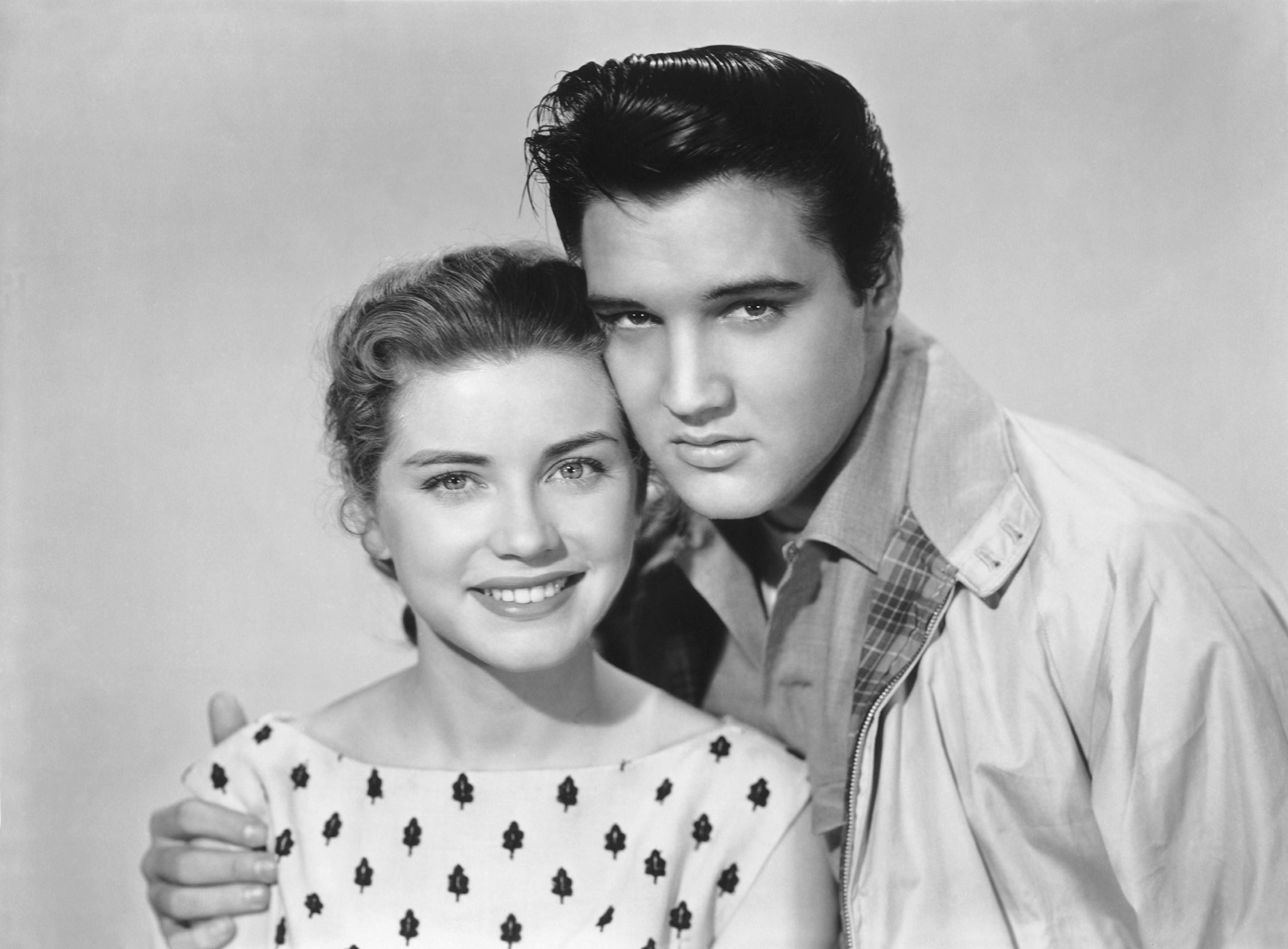 Dolores Hart and Elvis Presley for a promotional poster of "King Creole." | Source: Getty Images