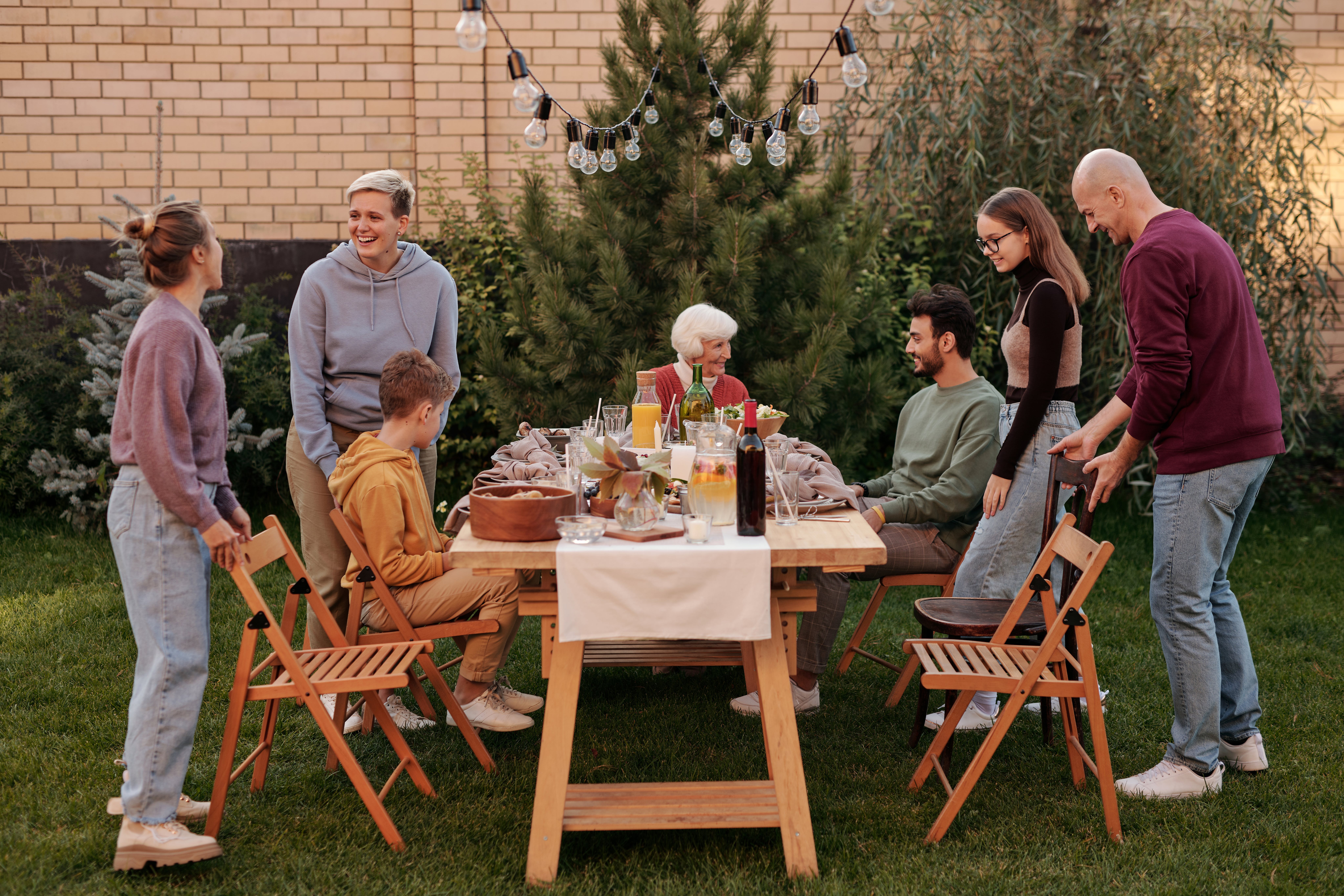 A family get-together | Source: Pexels