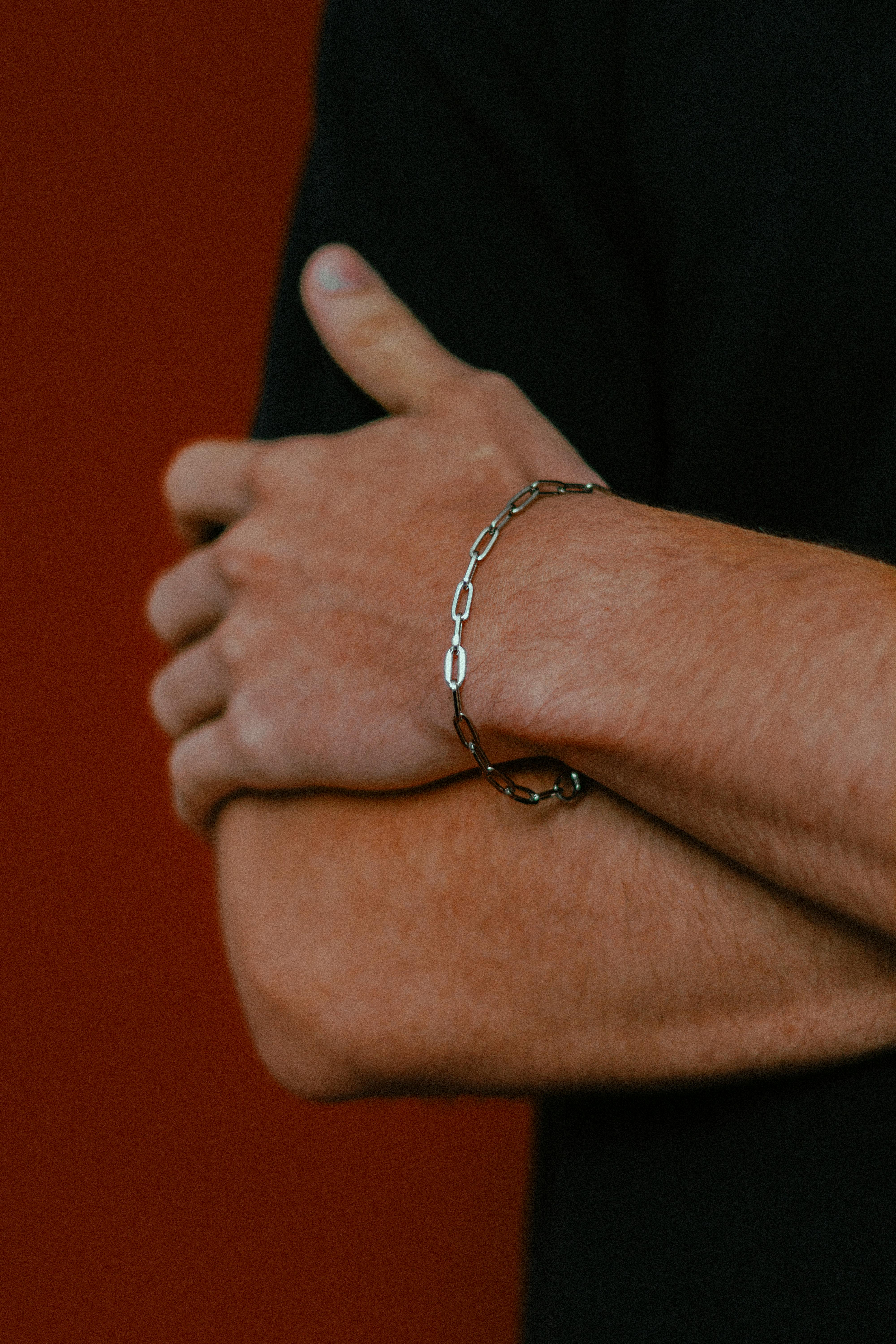 A man folding arms | Source: Pexels