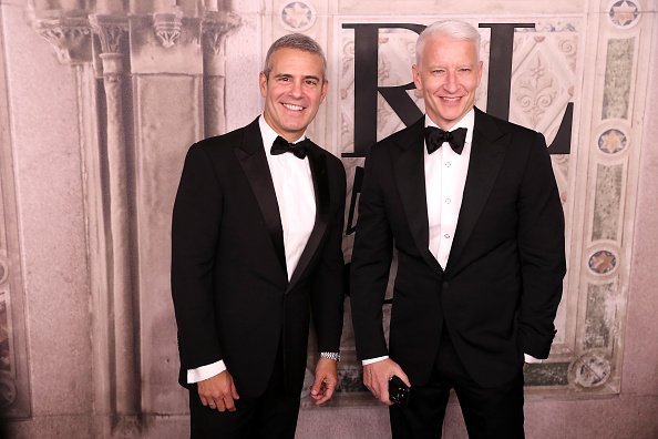 Andy Cohen and Anderson Cooper at Bethesda Terrace on September 7, 2018 in New York City | Photo: Getty Images