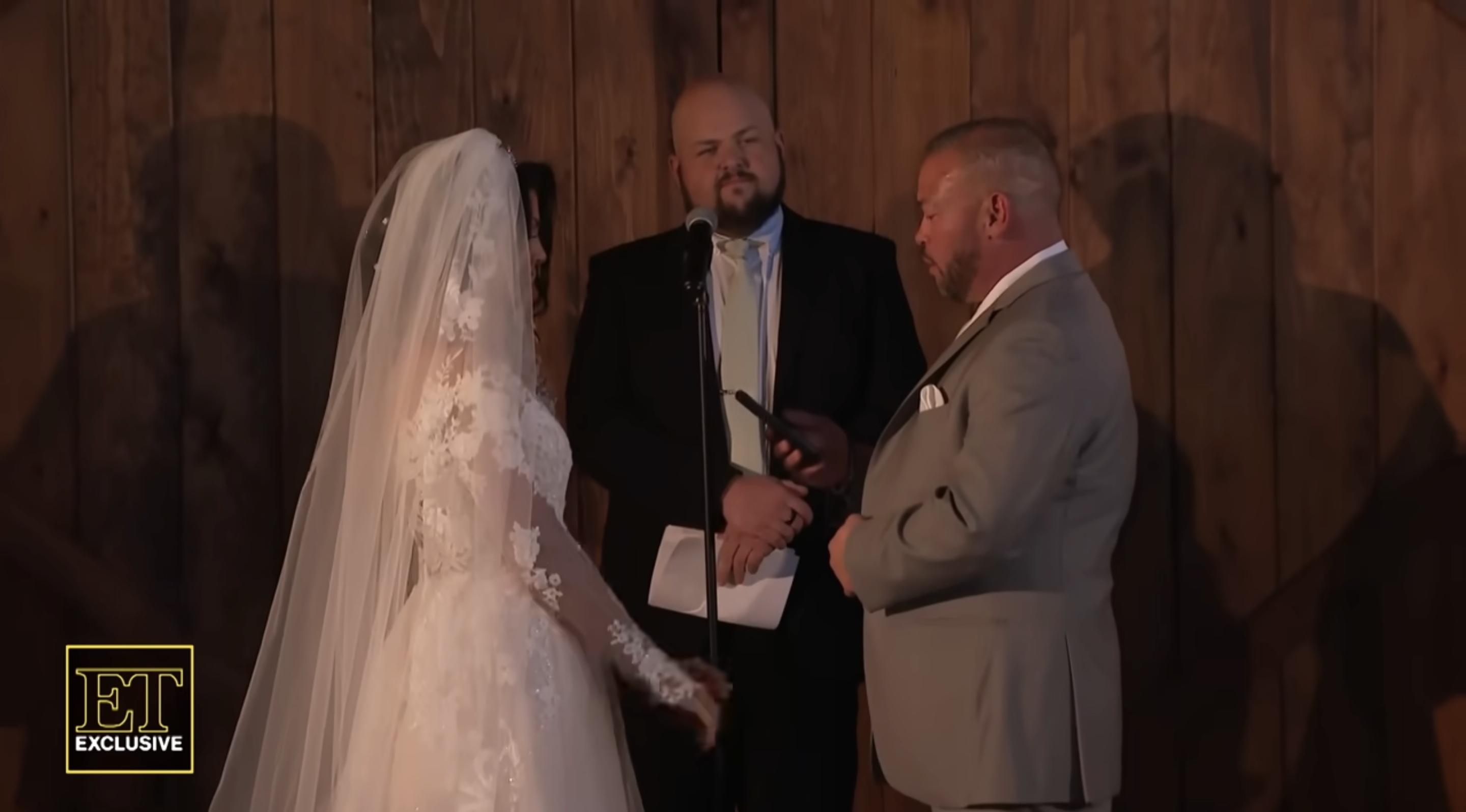 Jon Gosselin prepares his vows to Stephanie Lebo during their wedding ceremony in Lancaster, Pennsylvania, as posted on November 24, 2025 | Source: YouTube/EntertainmentTonight