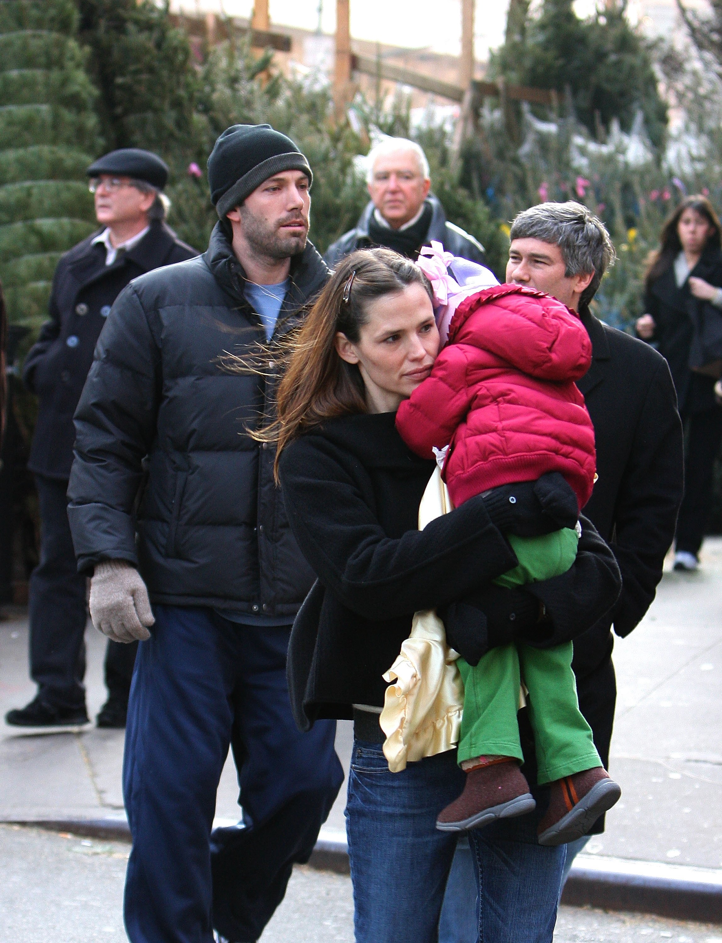 Ben Affleck, Jennifer Garner and Violet Affleck sighting on December 8, 2007 in New York. | Source: Getty Images 