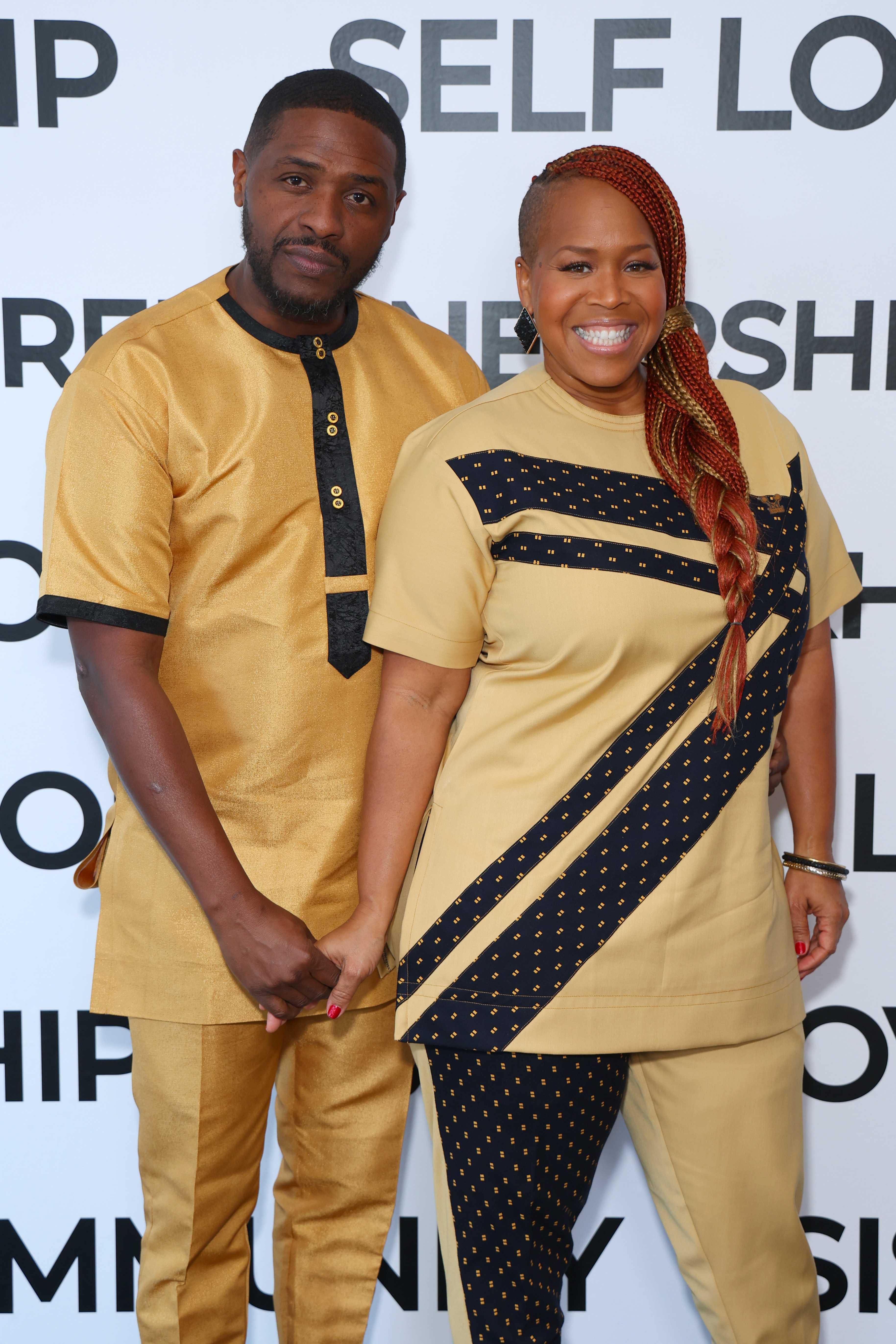 Teddy Campbell and Tina Campbell attend Black Love, Inc. Inaugural "Black Love Honors" Brunch Hosted by Niecy Nash-Betts at Hudson Loft on November 13, 2022, in Los Angeles, California | Source: Getty Images