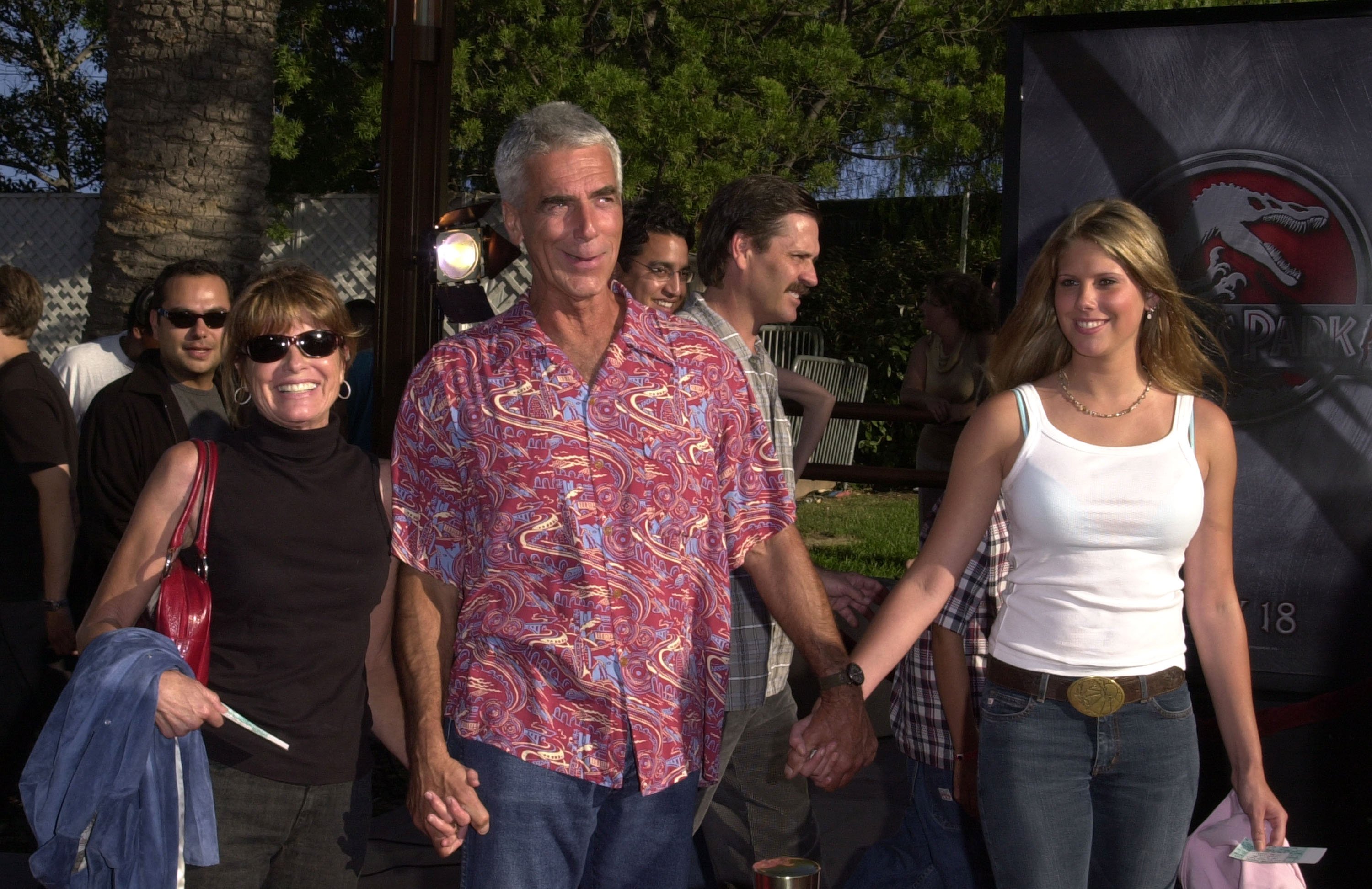 Katharine Ross, Sam Elliott, and daughter Cleo during Jurassic Park III Premiere - July 16, 2001, at Universal Amphitheatre in Universal City, California, United States. | Source: Getty Images