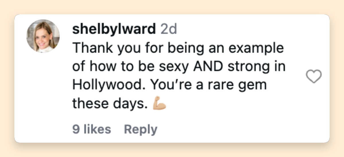 A fan praises Carrie Underwood's physique, seen during a concert appearance in Lincoln, California, on June 14, 2026 | Source: Instagram/carrieunderwood