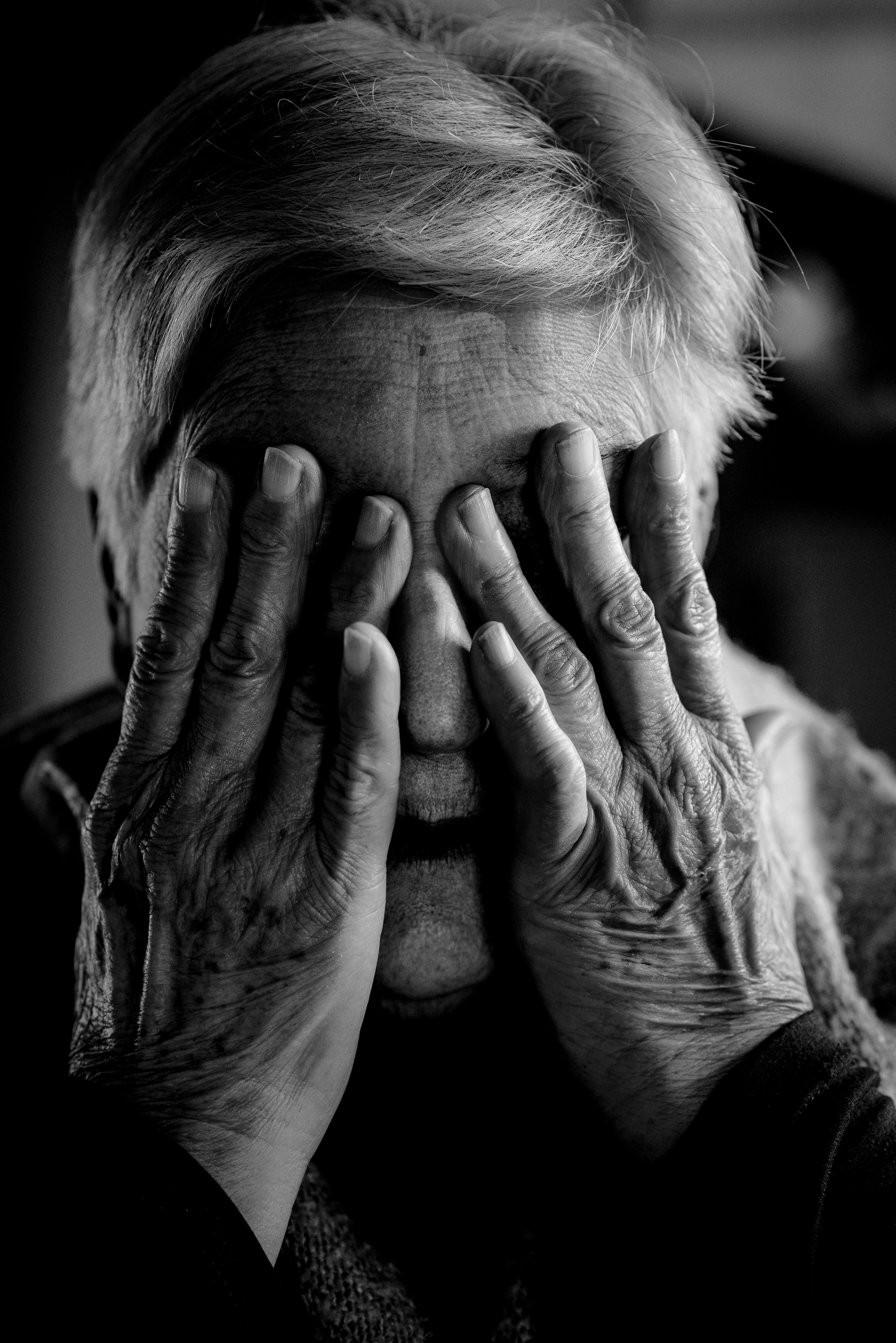 A woman about to cry | Source: Pexels