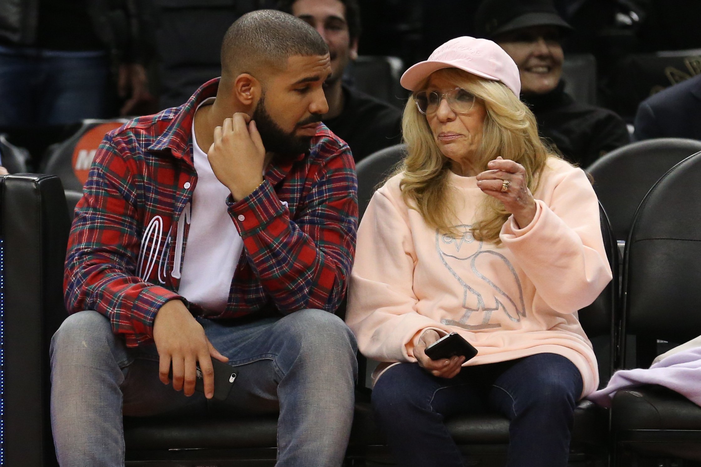 Drake, and mother Sandi Graham at the Toronto Raptors vs Cleveland Cavaliers game in Toronto, Canada, in 2015. | Source: Getty Images
