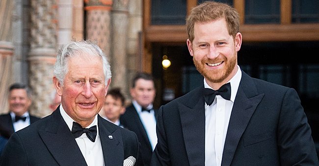 Le prince Charles et son fils Harry. | Photo : Getty Images