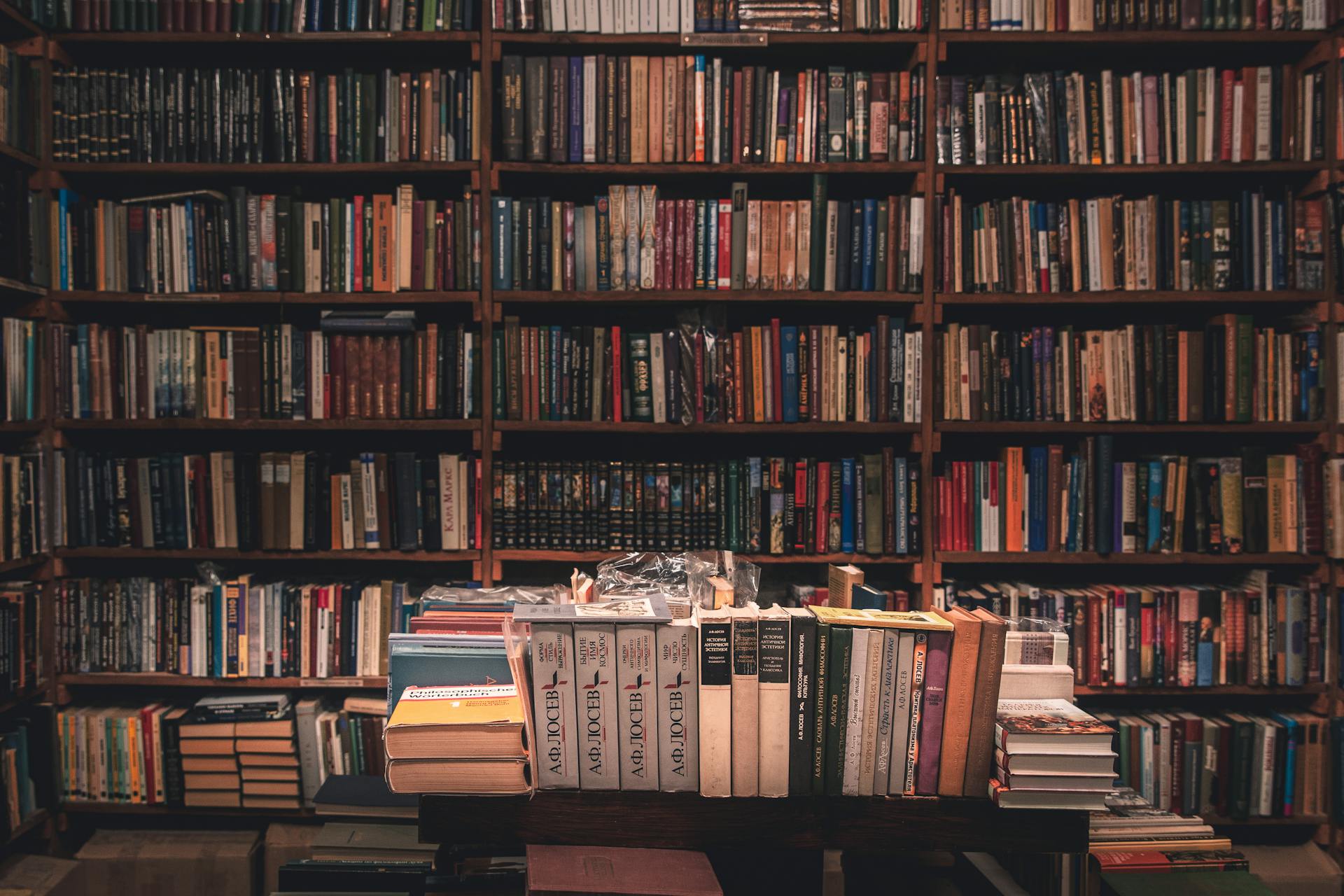 Bookshelves in a library | Source: Pexels