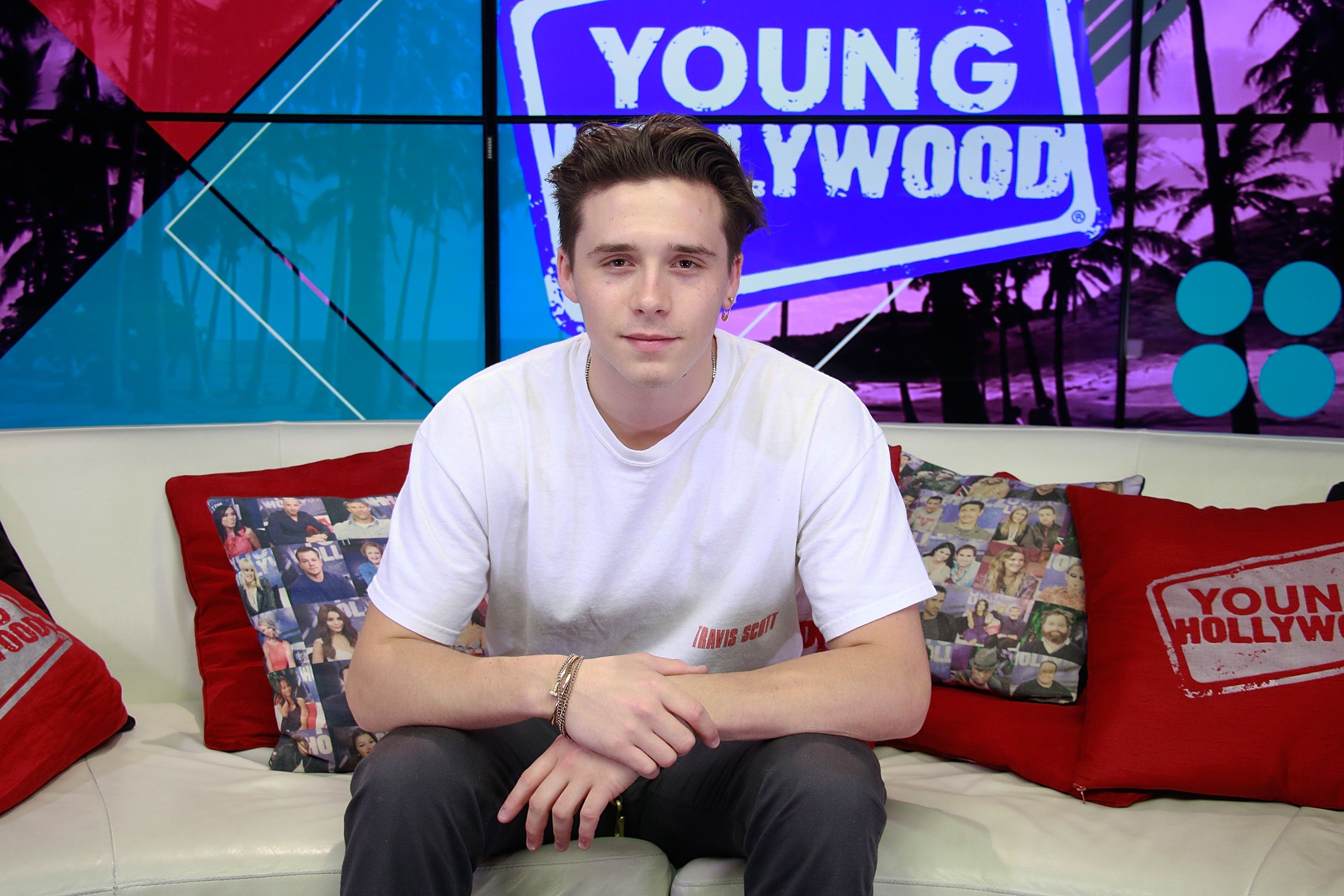 Brooklyn Beckham visits the Young Hollywood Studio on August 2, 2017 in Los Angeles, California. | Source: Getty Images