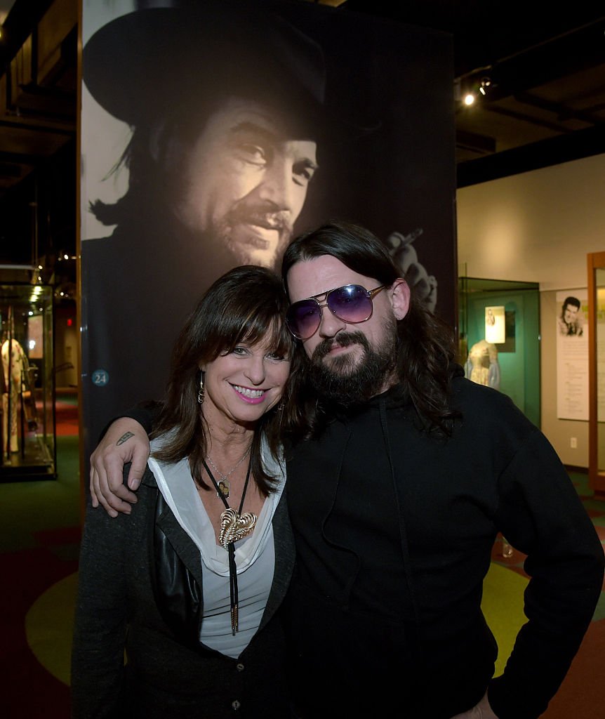 Jesse Colter and Shooter Jennings visit the Country Music Hall. | Source: Getty Images