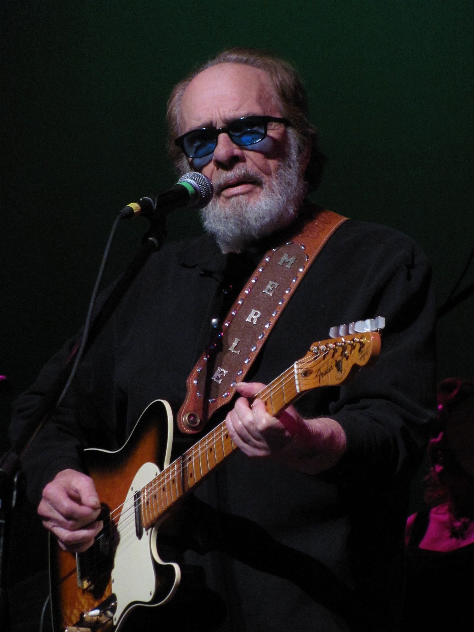 Merle Haggard at the Classic Center in Athens, Georgia, during Valentine's Day 2013 | Photo: Wikimedia Commons