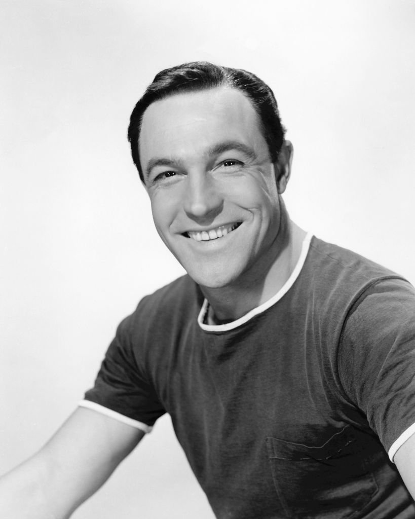 Portrait of American actor and dancer Gene Kelly circa 1945. | Photo: Getty Images