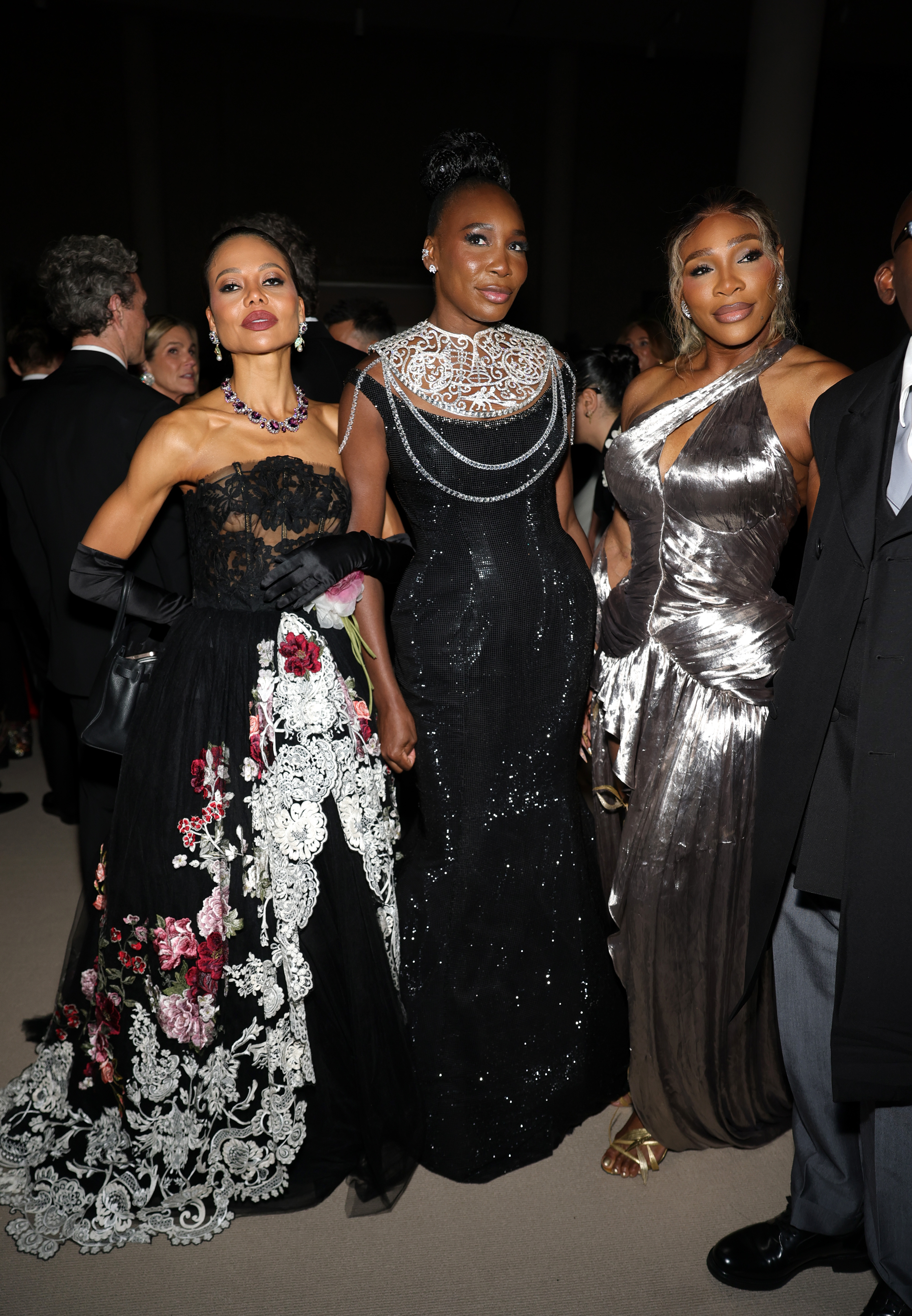 Emma Thynn, Venus Williams, and Serena Williams pose together inside the Met Gala in New York City on May 4, 2026 | Source: Getty Images