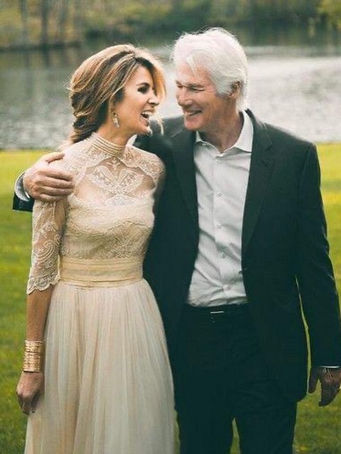 Alejandra Silva and Richard Gere, from a post dated May 5, 2026 | Source: Facebook/alejandrasilvaoficial