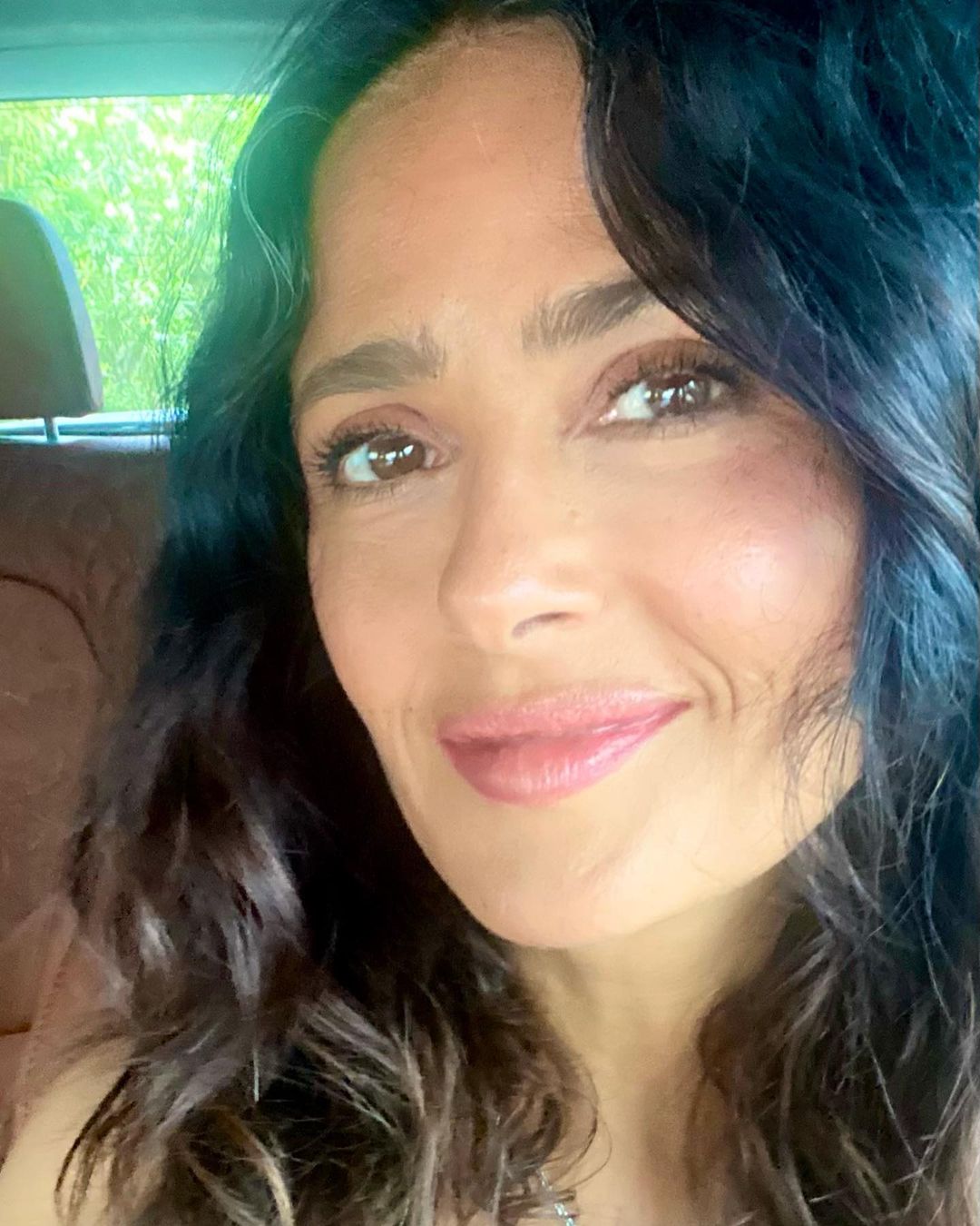 Salma Hayek shows off her graying hair, from an Instagram post, dated July 27, 2023 | Source: Instagram/salmahayek/