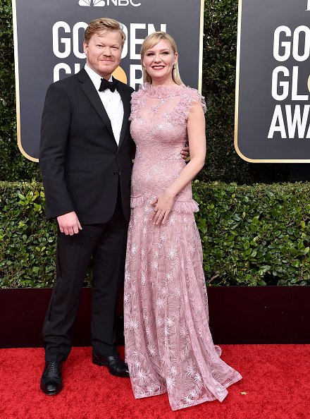 Jesse Plemons und Kirsten Dunst, 77th Annual Golden Globe Awards | Quelle: Getty Images