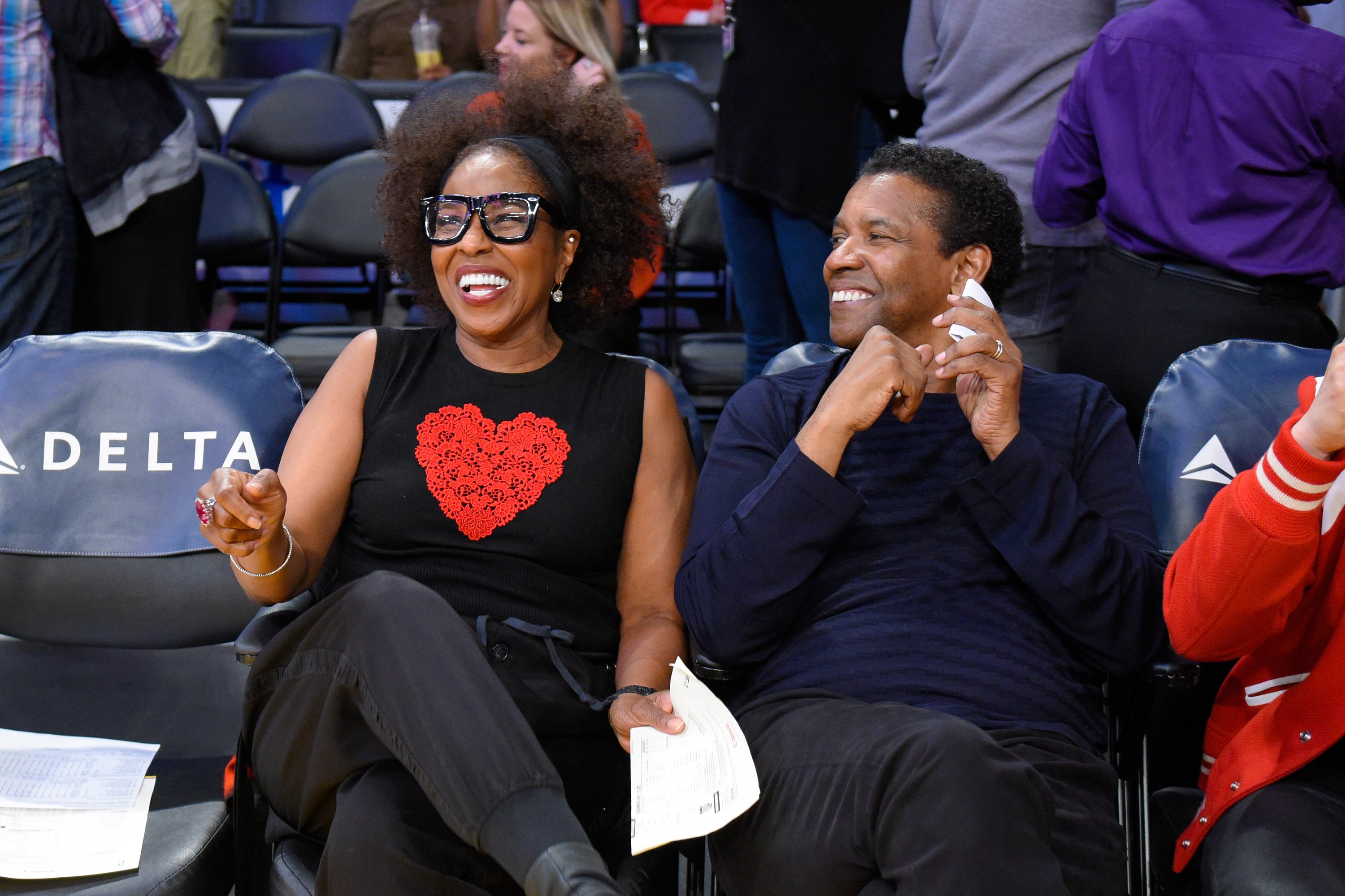 Denzel Washington and Pauletta Washington during a basketball game between the Sacramento Kings and the Los Angeles Lakers at Staples Center on February 14, 2017 in Los Angeles, California. | Source: Getty Images