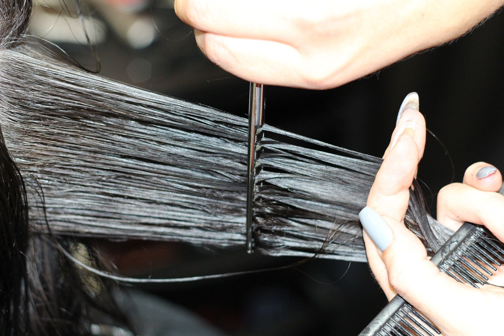 Coupe de cheveux. | Photo : Getty Images