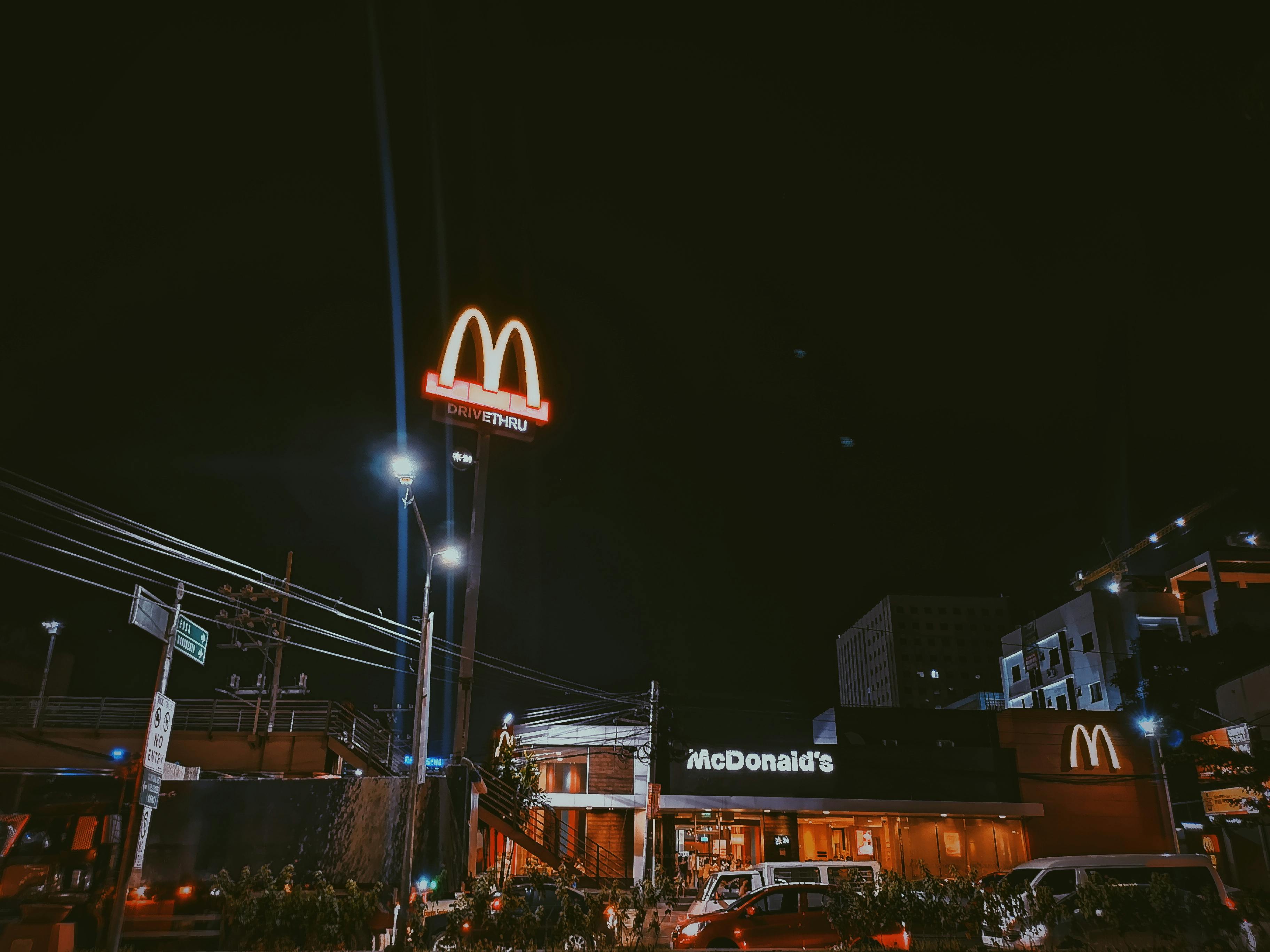 A McDonald's fast food restaurant | Source: Pexels