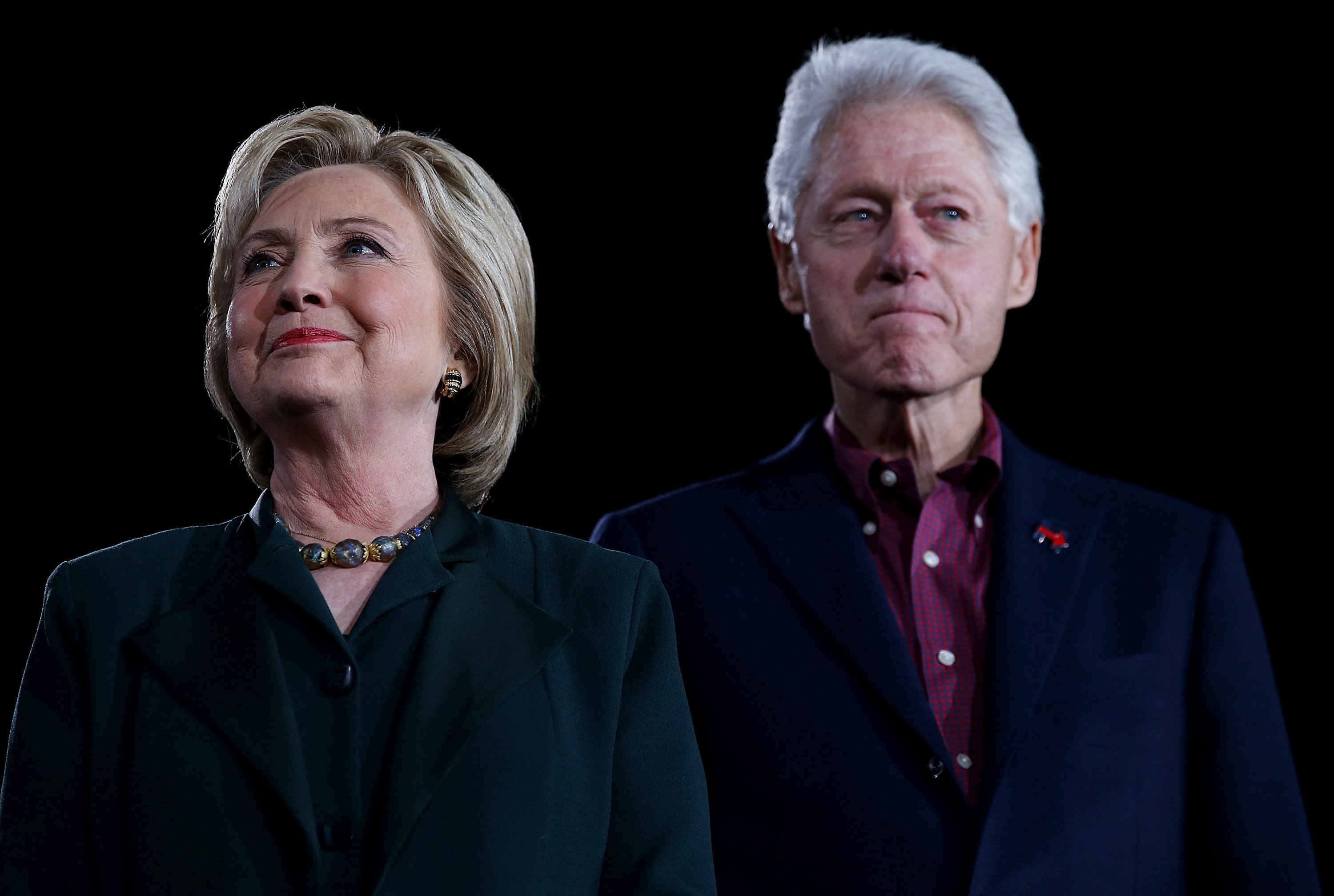 Hillary and Bill Clinton at a 'Get Out The Caucus' at the Clark County Government Center on February 19, 2016 in Las Vegas, Nevada | Photo: Getty Images