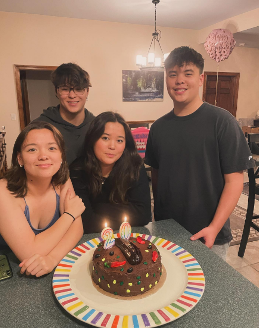 Kate continued to share social media updates featuring only four of the sextuplets. On this occasion, they celebrated turning 20 on May 12, 2024. | Source: Instagram/kateplusmy8