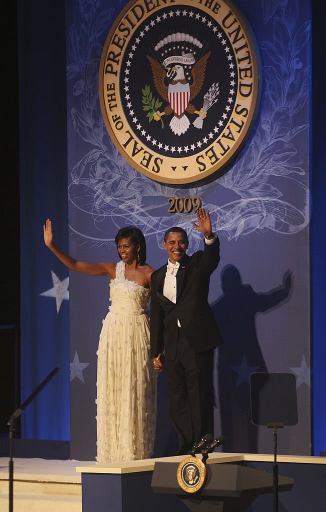 Barack and MIchelle Obama attending the Comander-in-Chief's Inaugural Ball on January 20, 2009 after Barack was sworn in as the 44th President of the United States. | Source: Getty Images 
