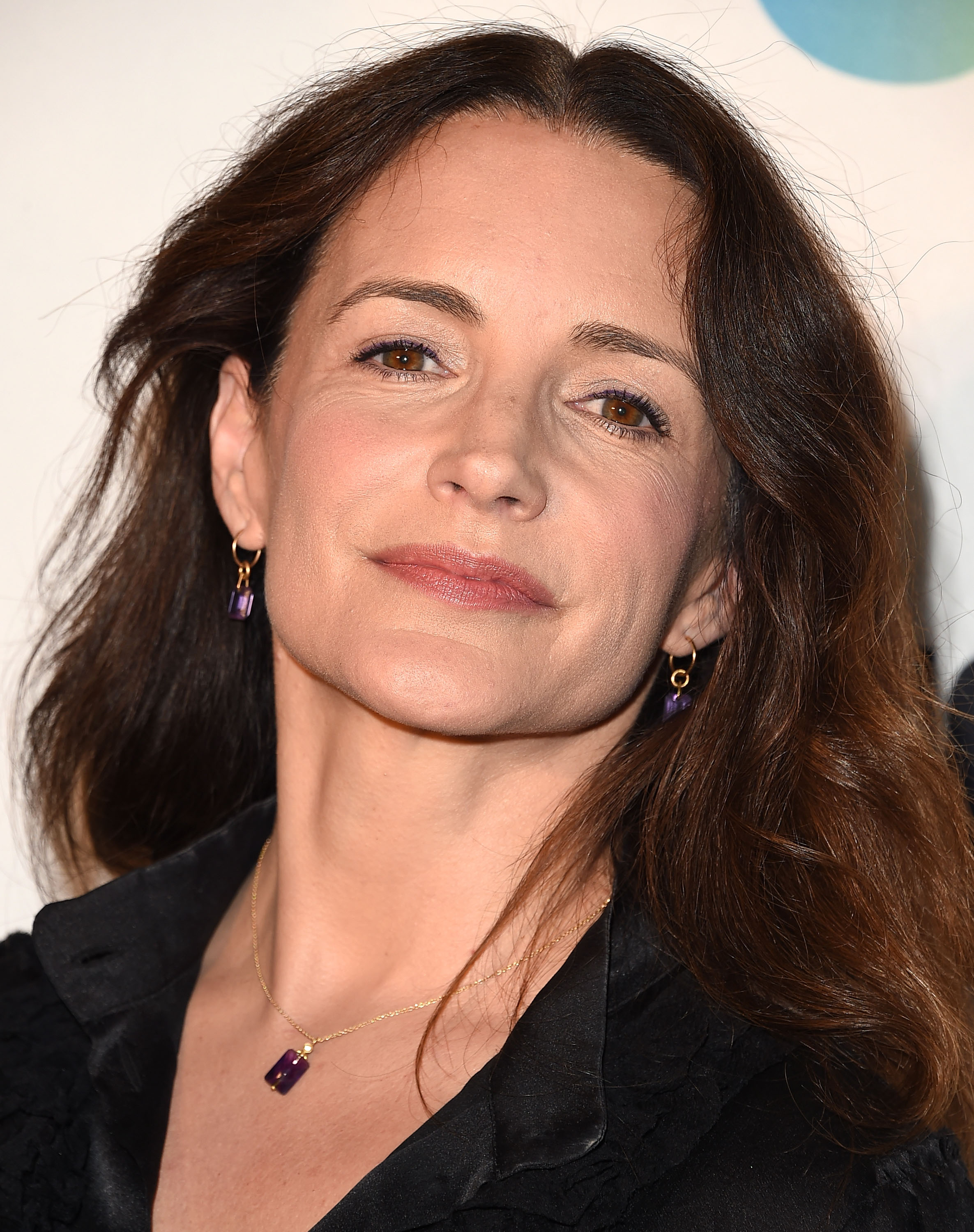 Kristin Davis at the The Annenberg Space For Photography Presents "Refugee" at Annenberg Space For Photography on April 21, 2016 in California. | Source: Getty Images