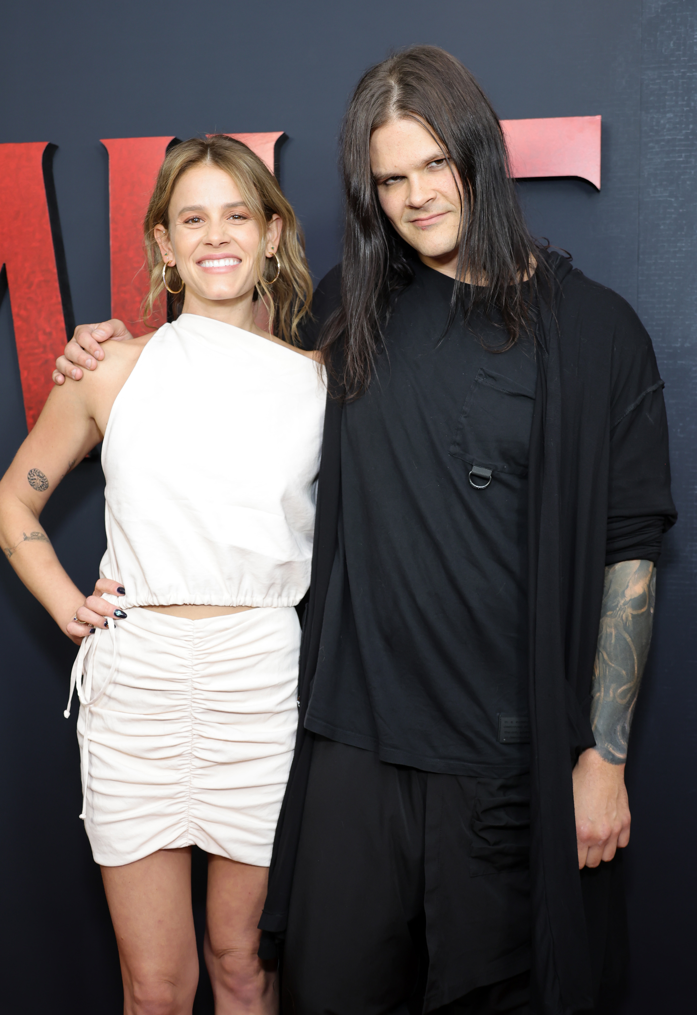 Sosie Bacon and Travis Bacon on September 27, 2022 in Santa Monica, California. | Source: Getty Images