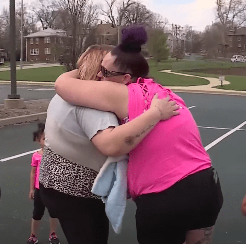 Gena Wilson hugs Brittney Ford.  | Source: youtube.com/FOX 2 St. Louis